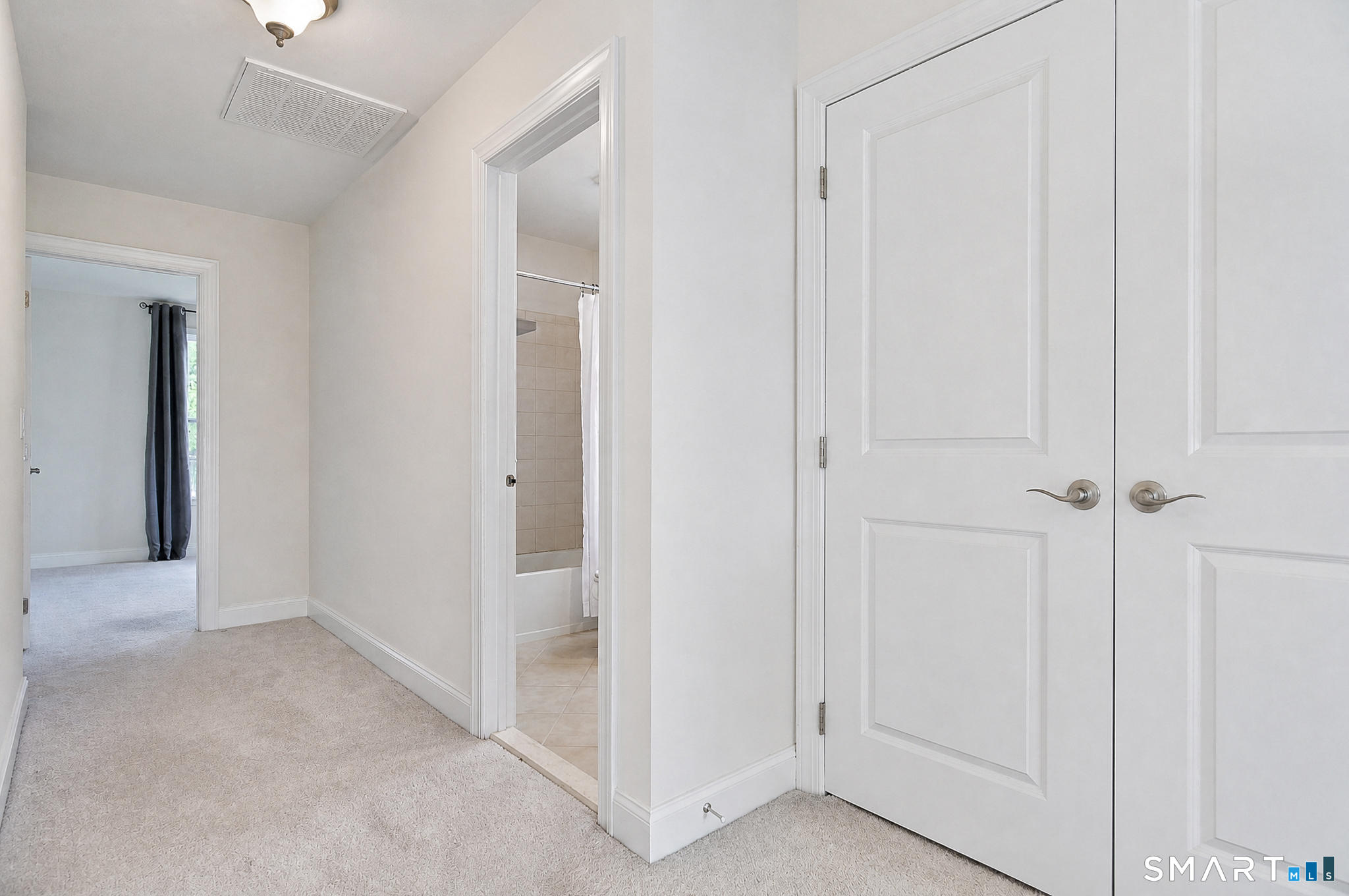 42 Moorland 42 Drive Property Photo 20