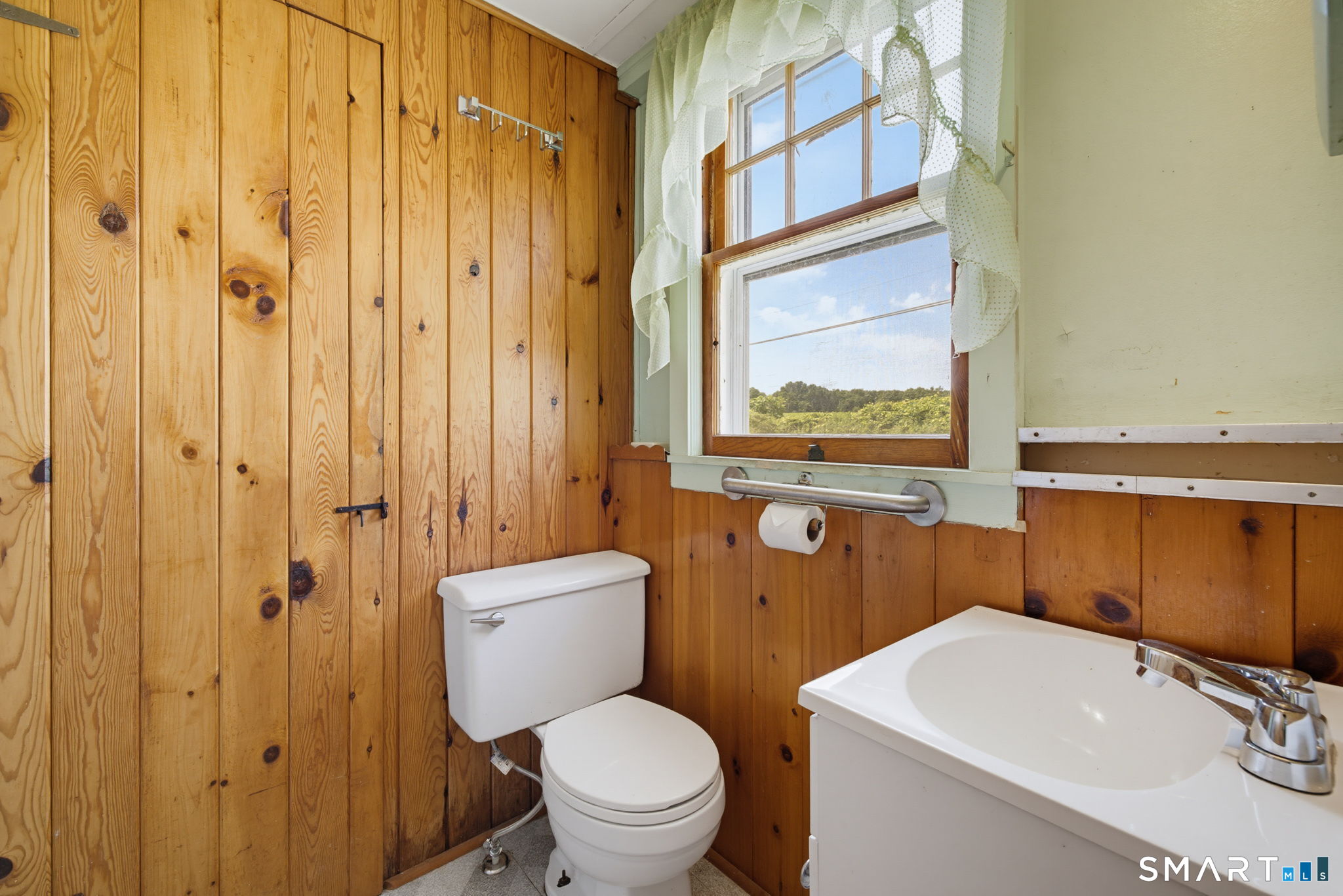 2 Hay Field Road Property Photo 15