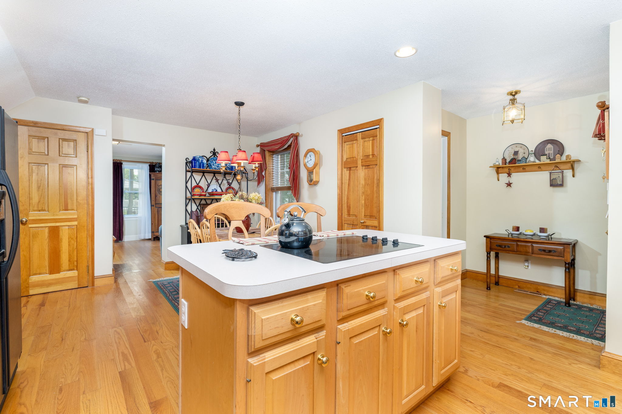 24191153 Property Photo 4