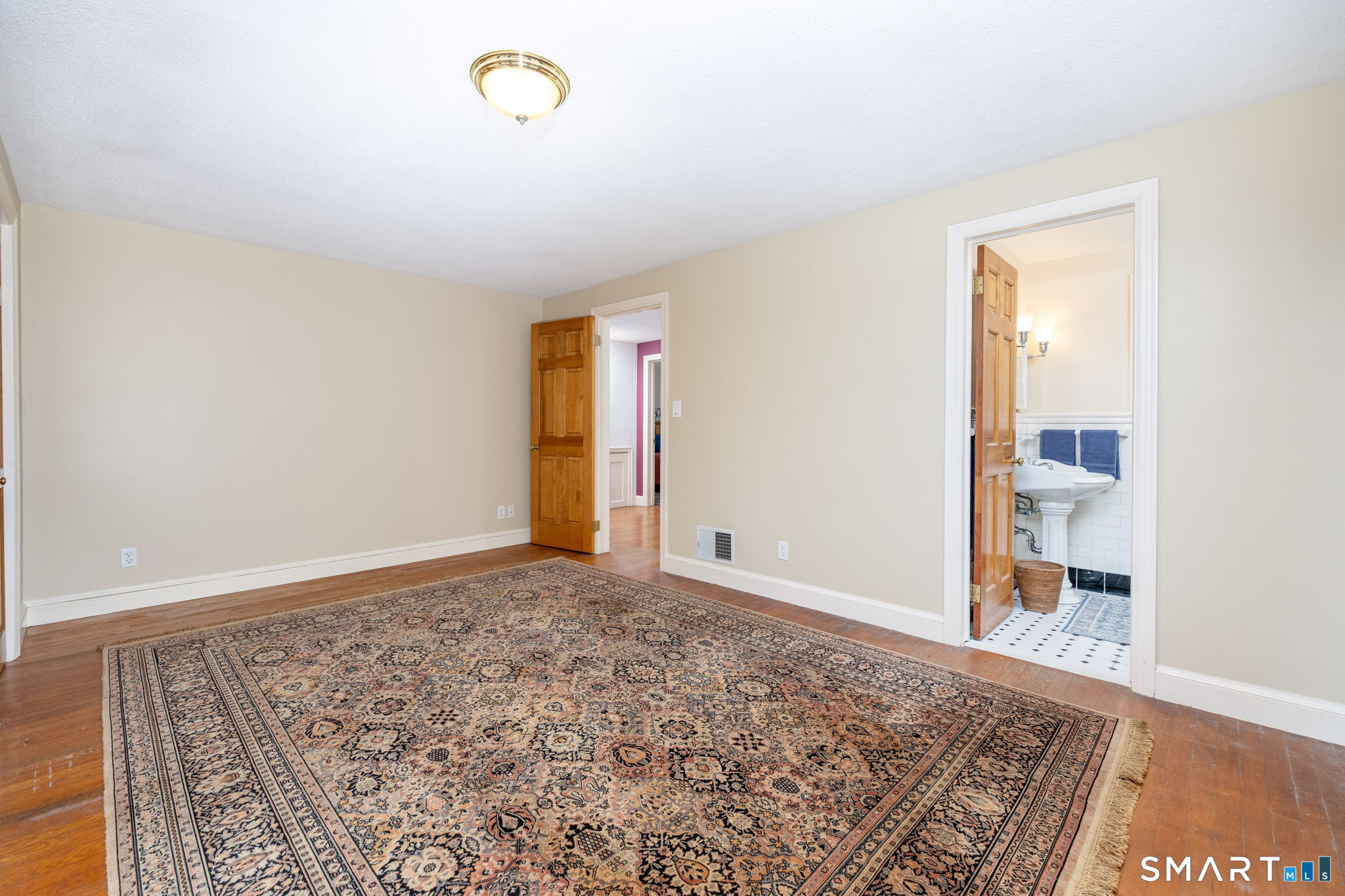 24191153 Property Photo 14