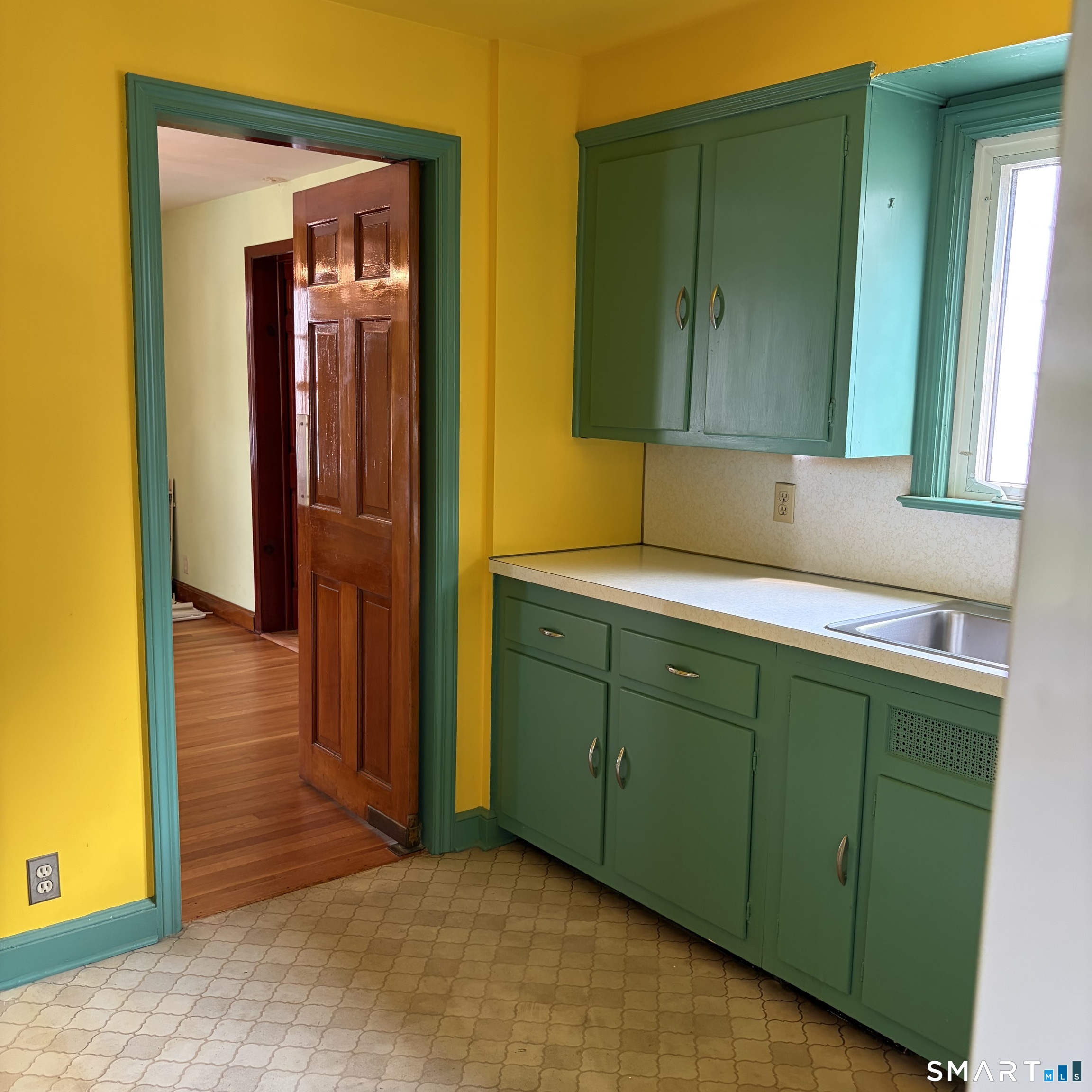 73 Westville Avenue Property Photo 11