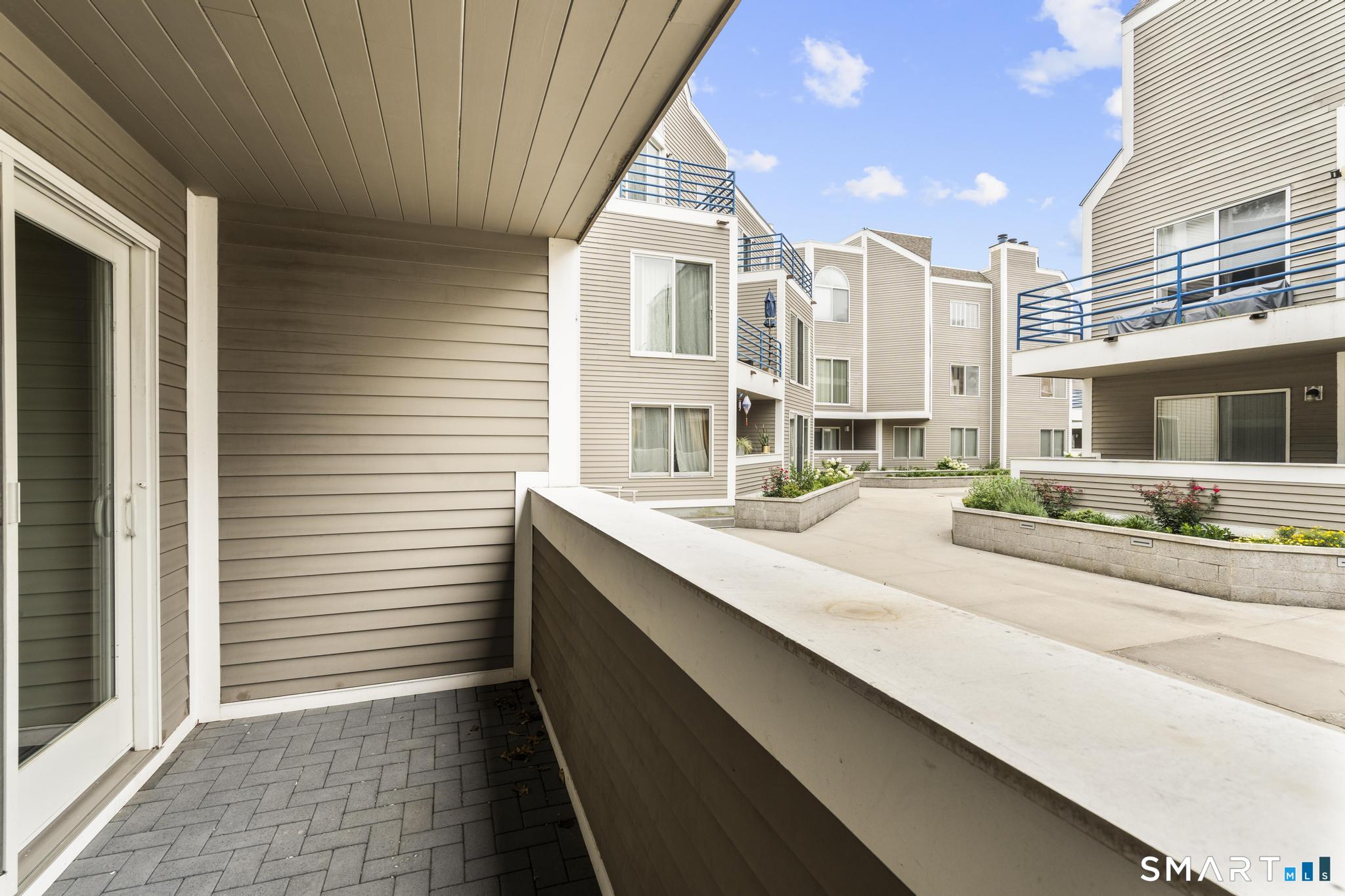 95 Harbour Close 95 Property Photo 18