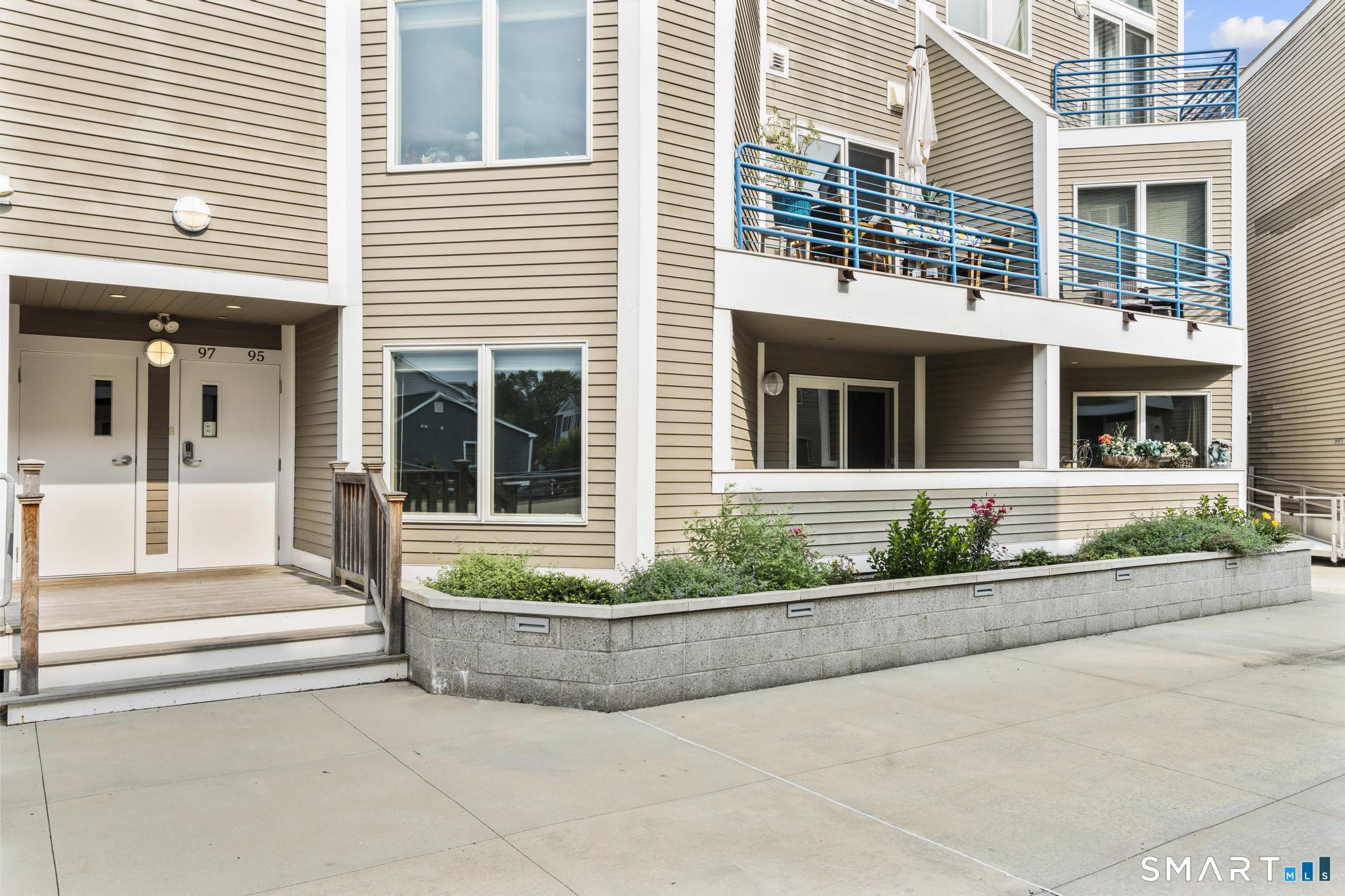 95 Harbour Close 95 Property Photo 34