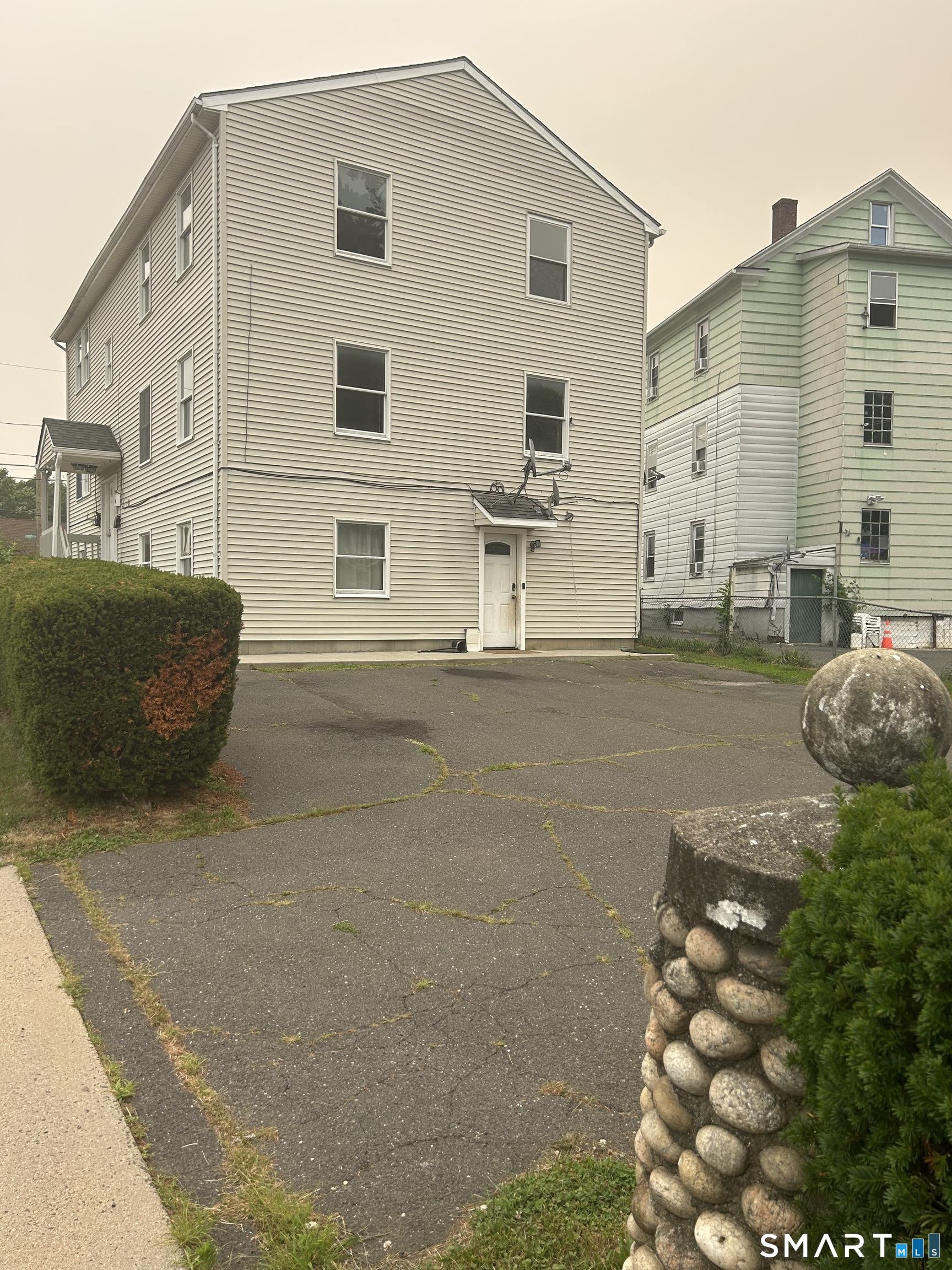 204 Booth Street Property Photo 1