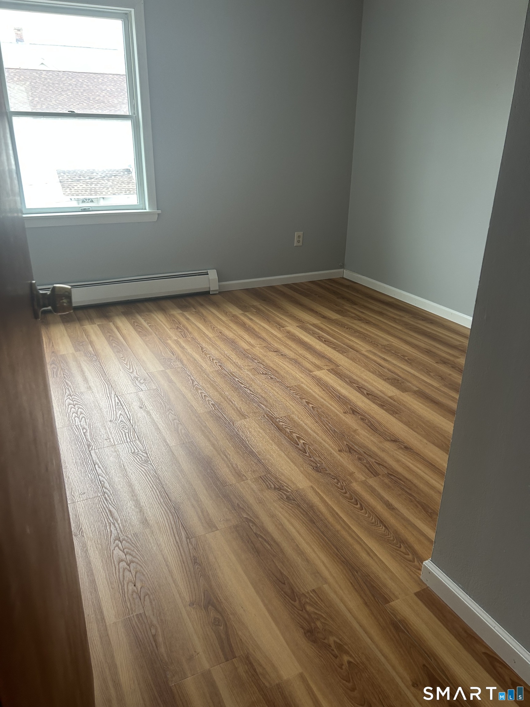 204 Booth Street Property Photo 5