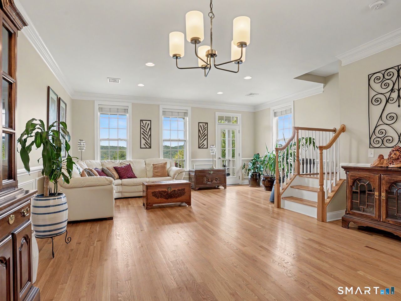 64 Warrington Round 64 Property Photo 2