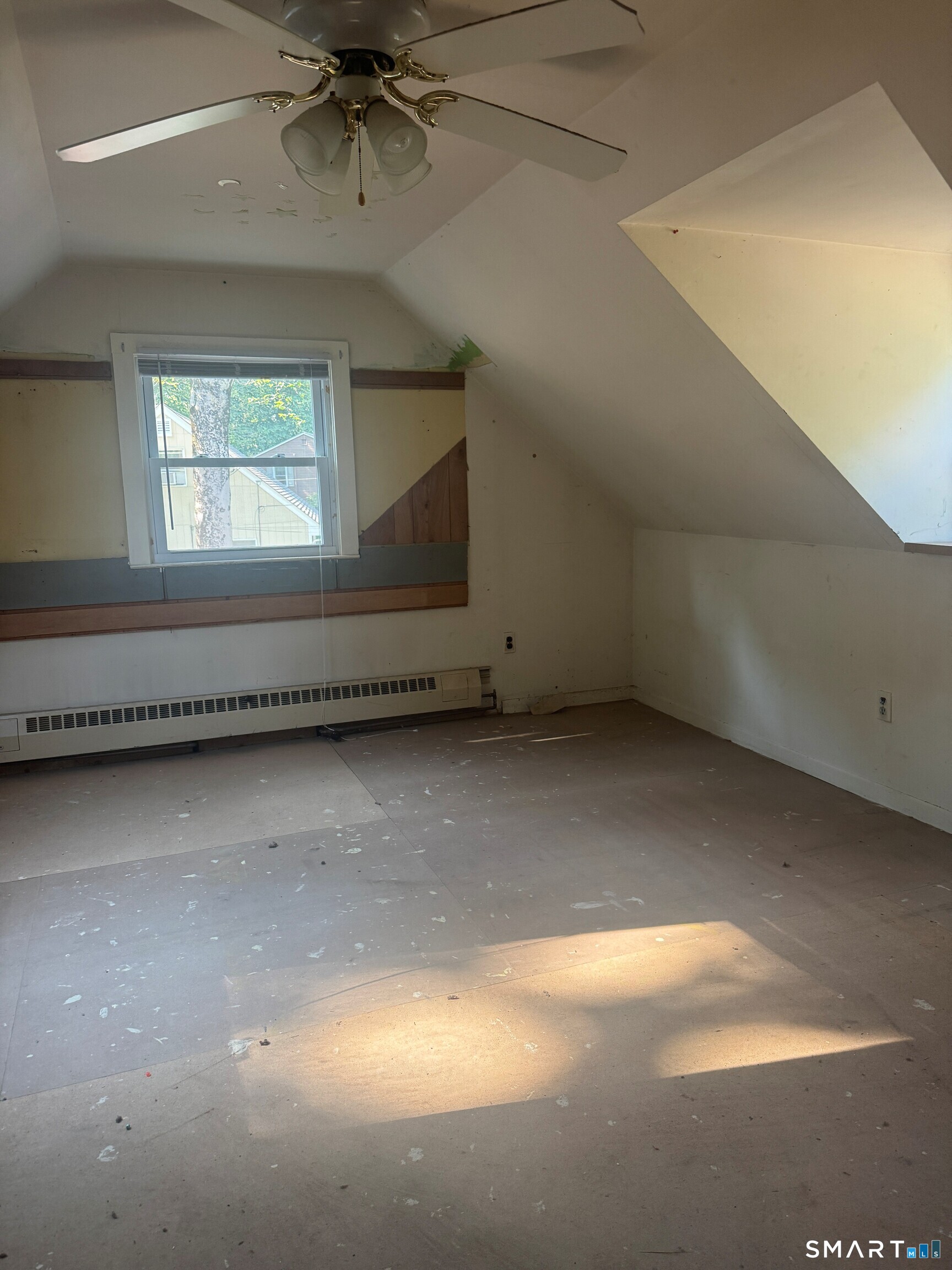 225 Winnepoge Drive Property Photo 5