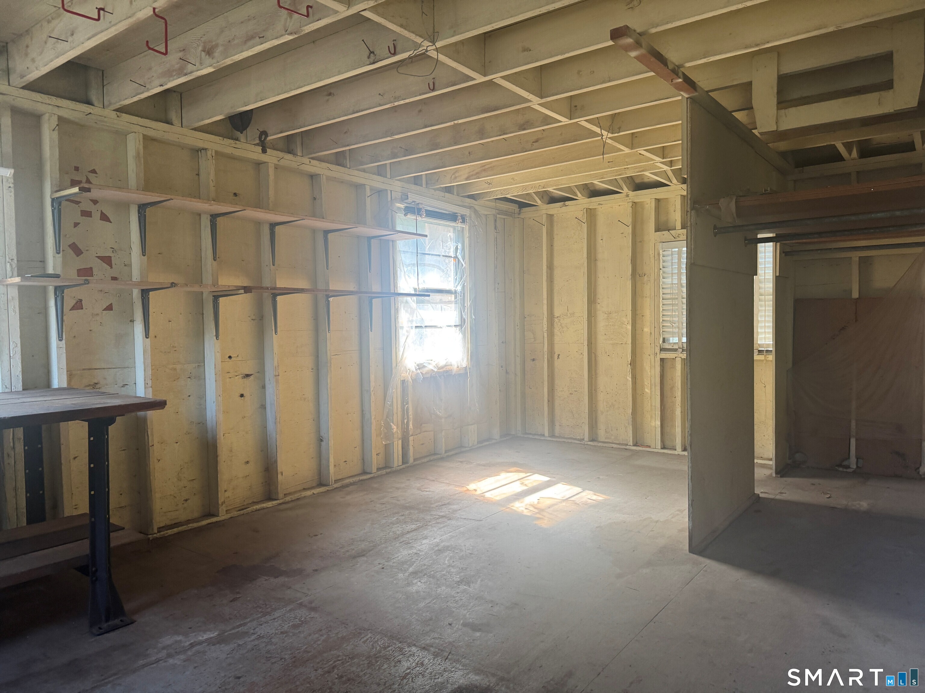 225 Winnepoge Drive Property Photo 10