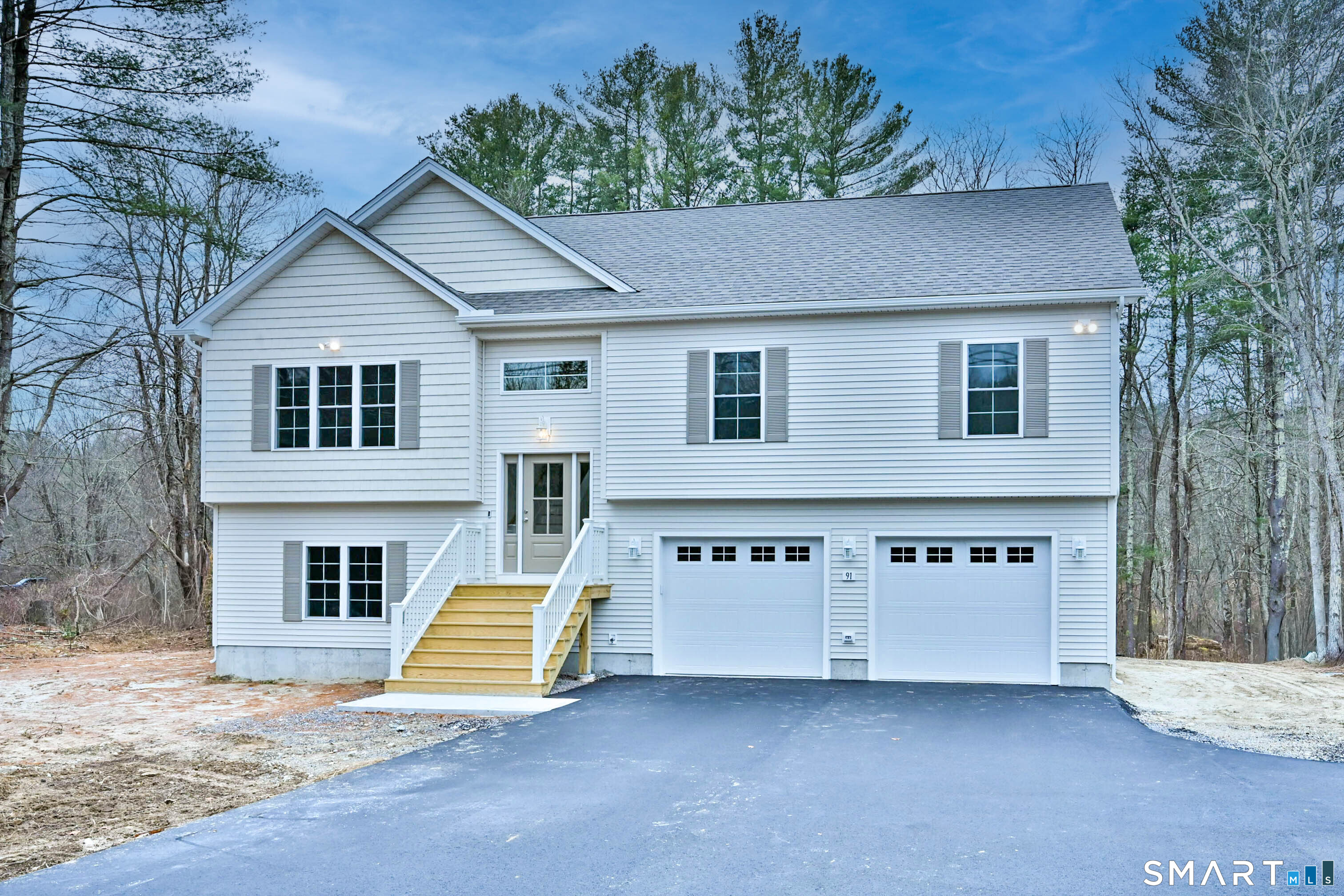187 Thompson Road Property Photo 1