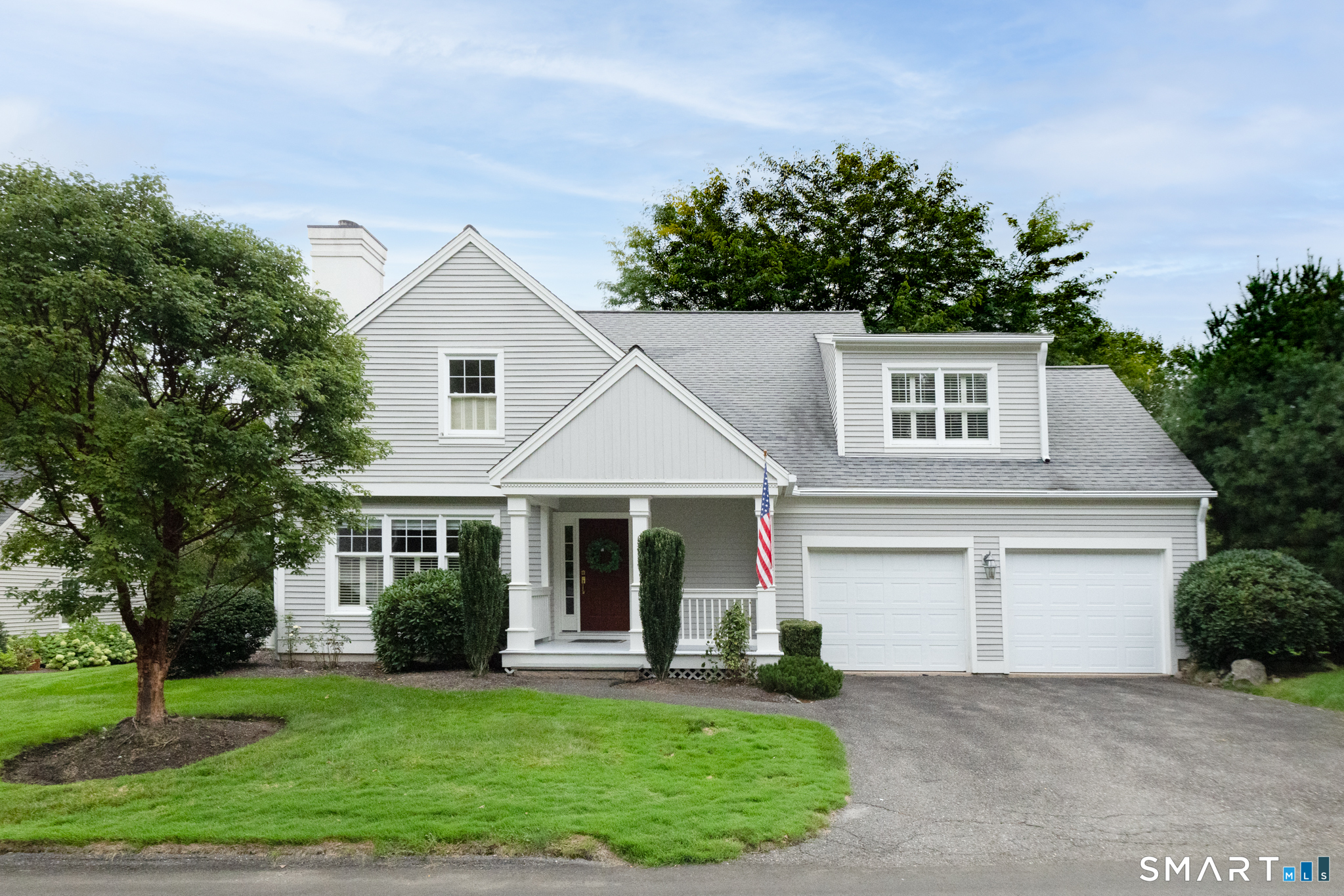 16 Caveson 16 Court Property Photo 2