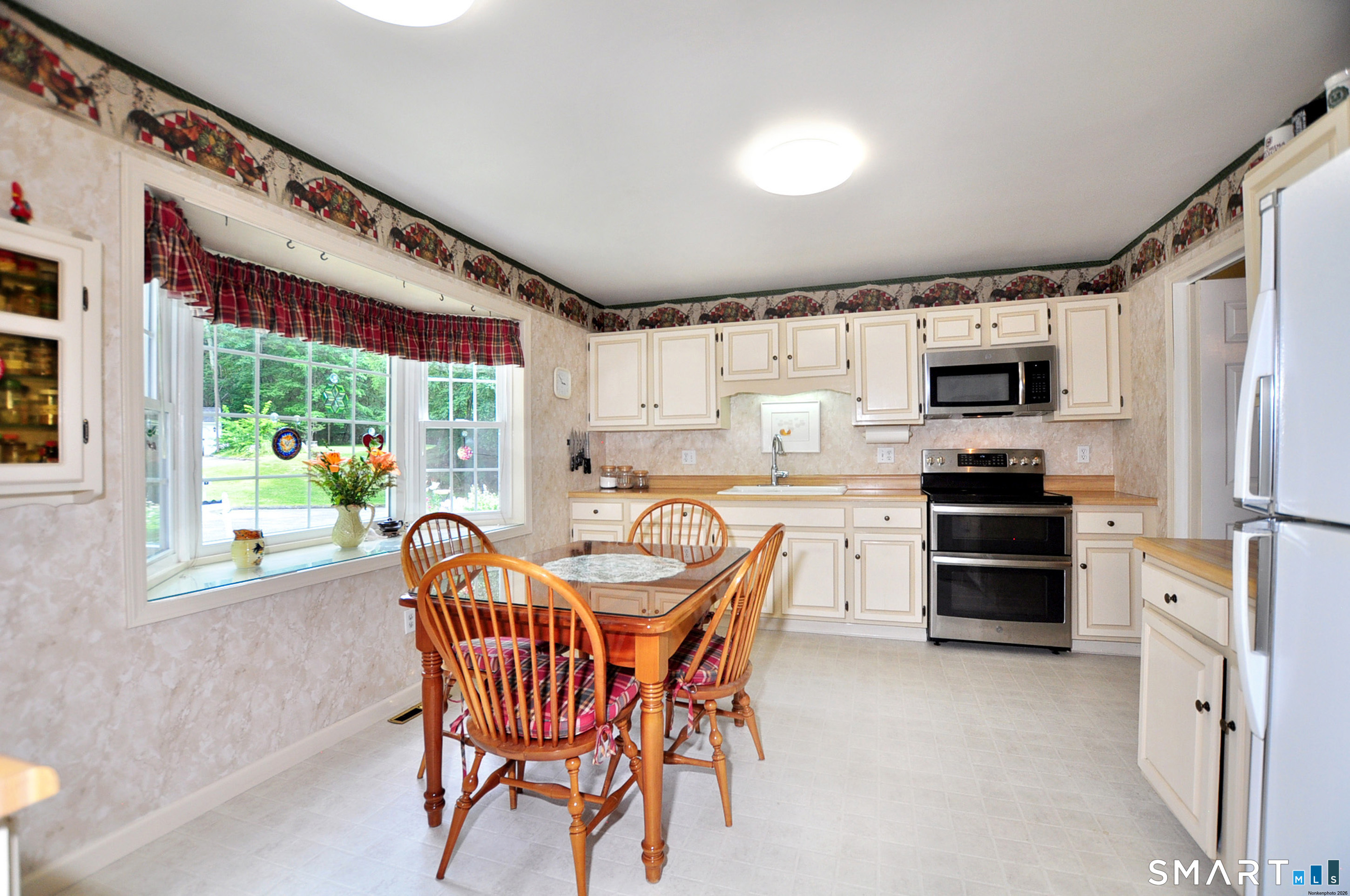 15 Bridgewater 15 Common Property Photo 7