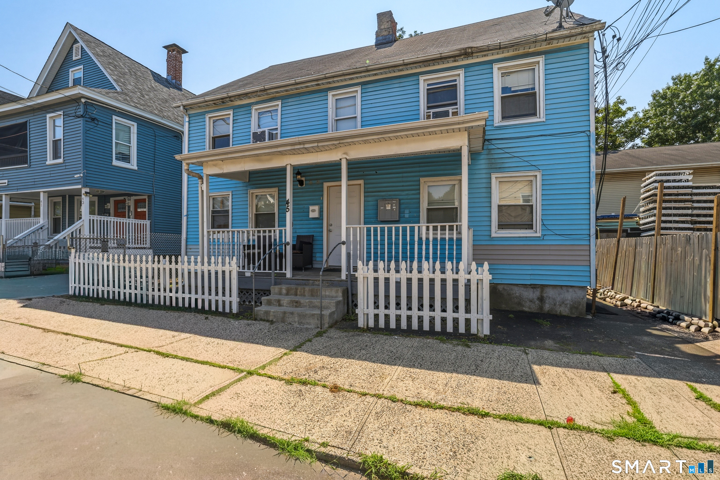45 Columbia Street Property Photo 1