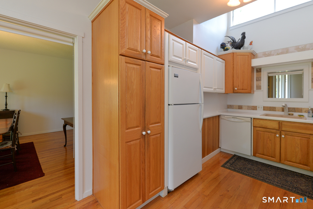 895 Heritage A Village Property Photo 7