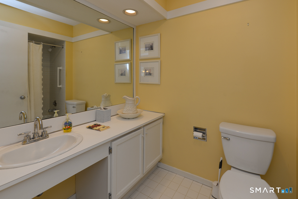 895 Heritage A Village Property Photo 15