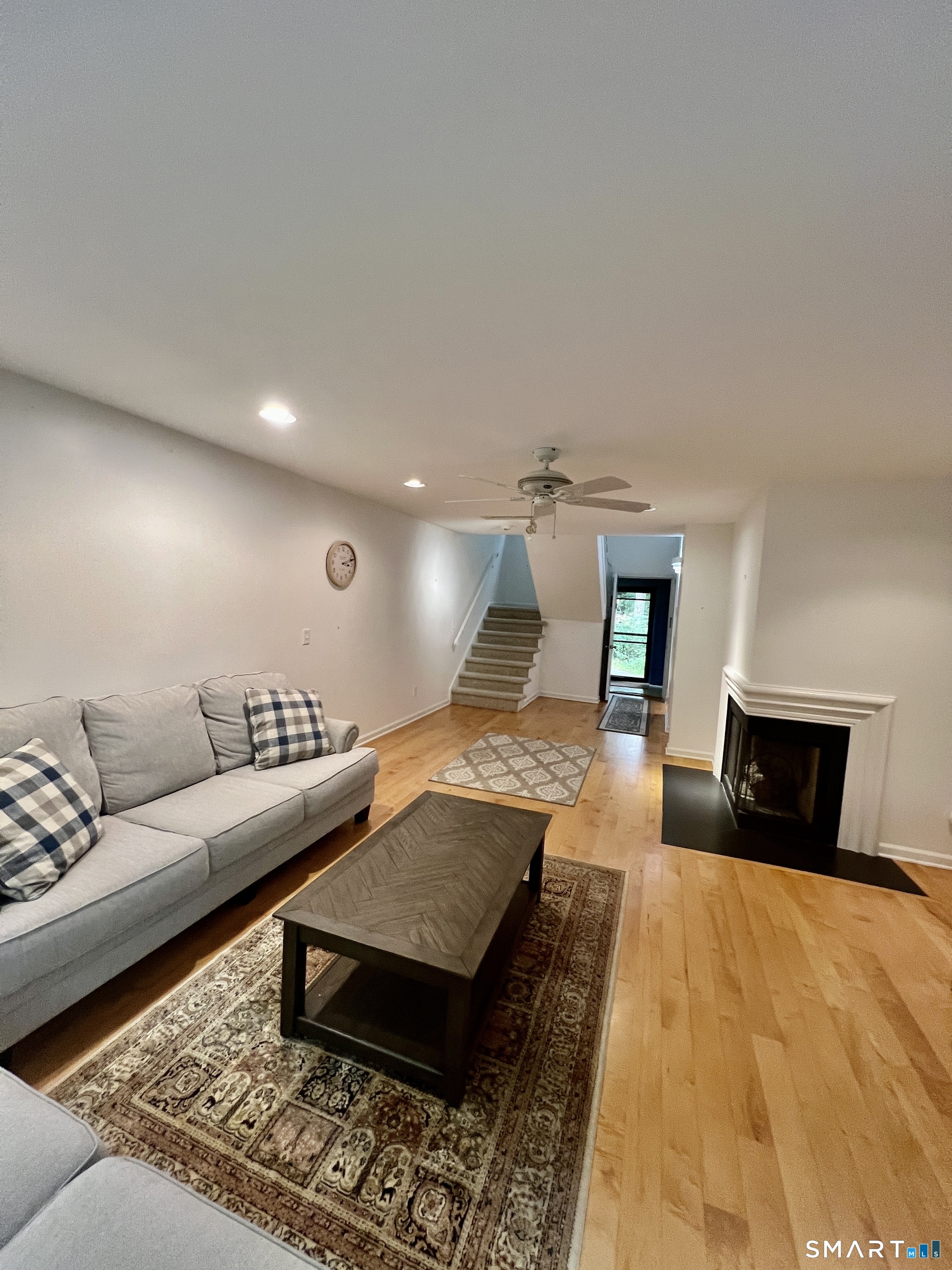 265 Cliffside Drive Property Photo 3