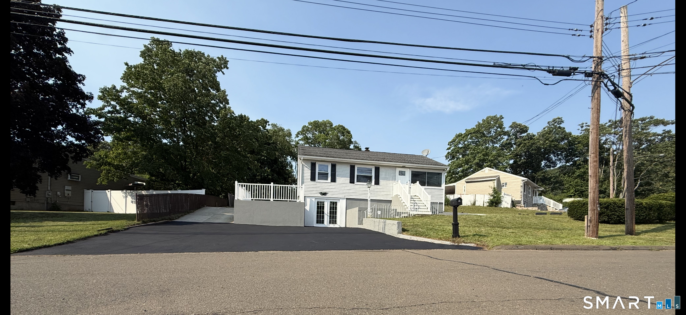 17 Navarro Road Property Photo 1