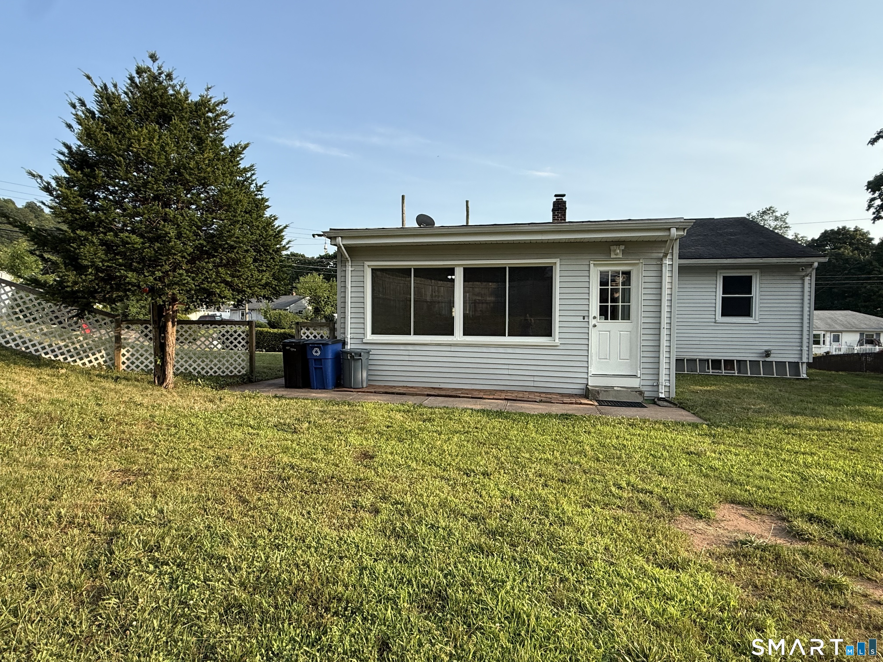 17 Navarro Road Property Photo 6