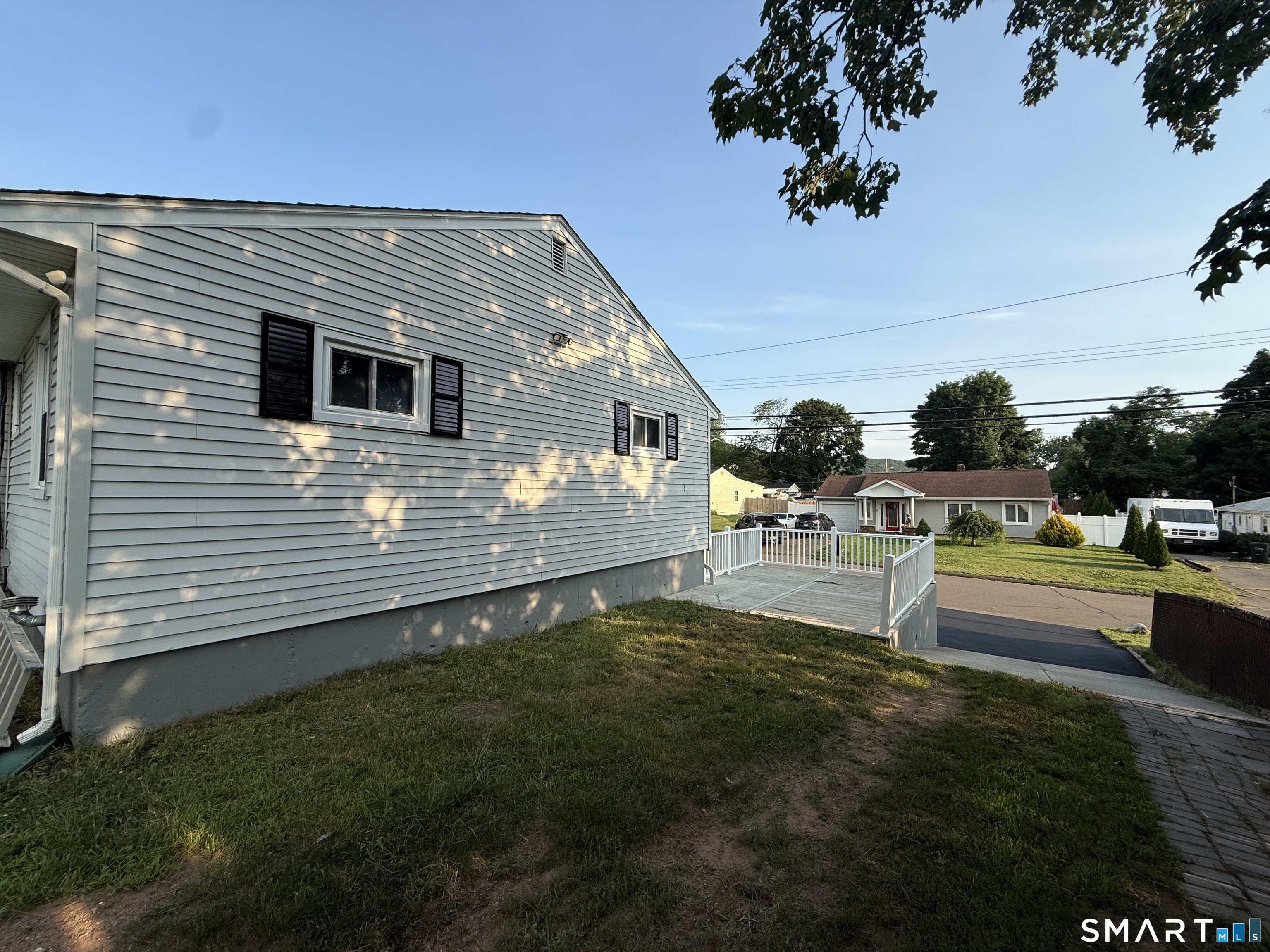 17 Navarro Road Property Photo 8