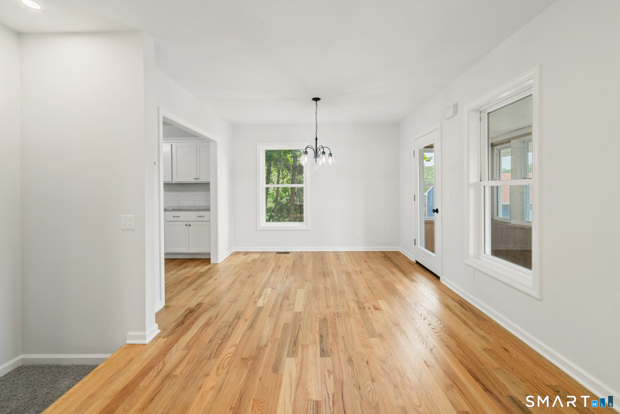 38 Charter Oak Avenue Property Photo 10