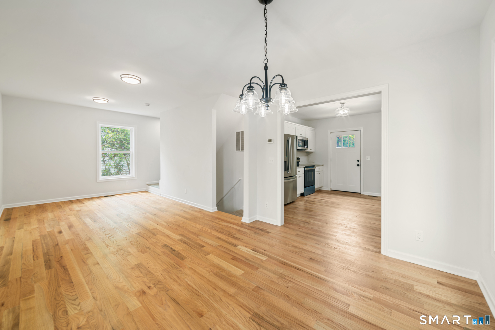 38 Charter Oak Avenue Property Photo 12
