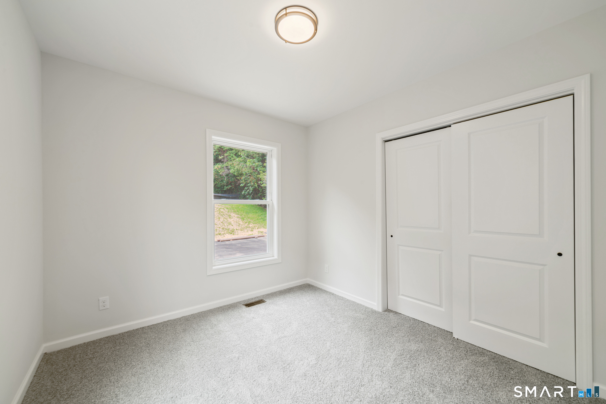 38 Charter Oak Avenue Property Photo 17