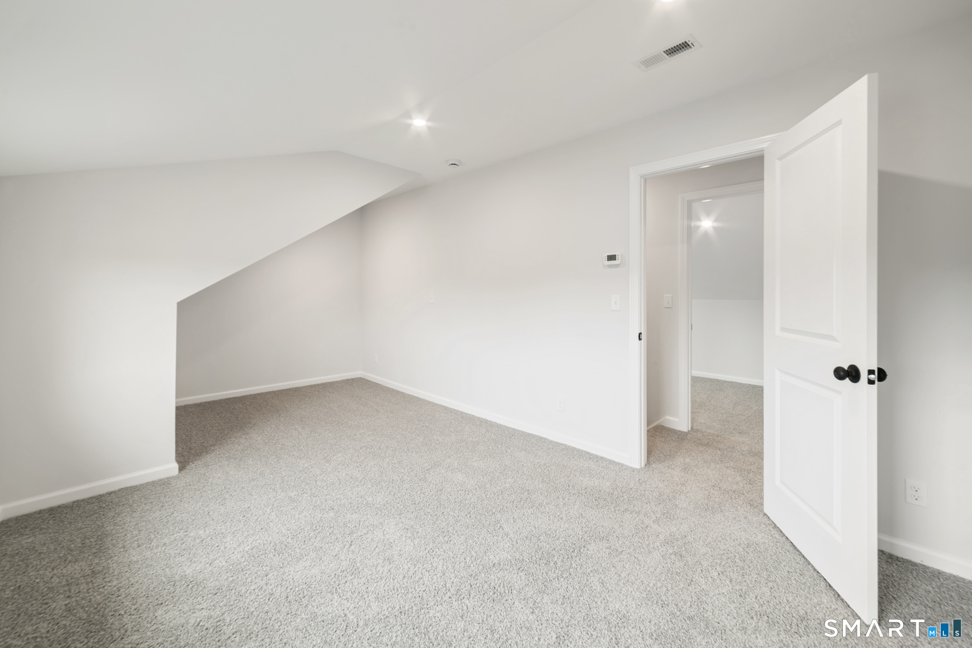 38 Charter Oak Avenue Property Photo 28