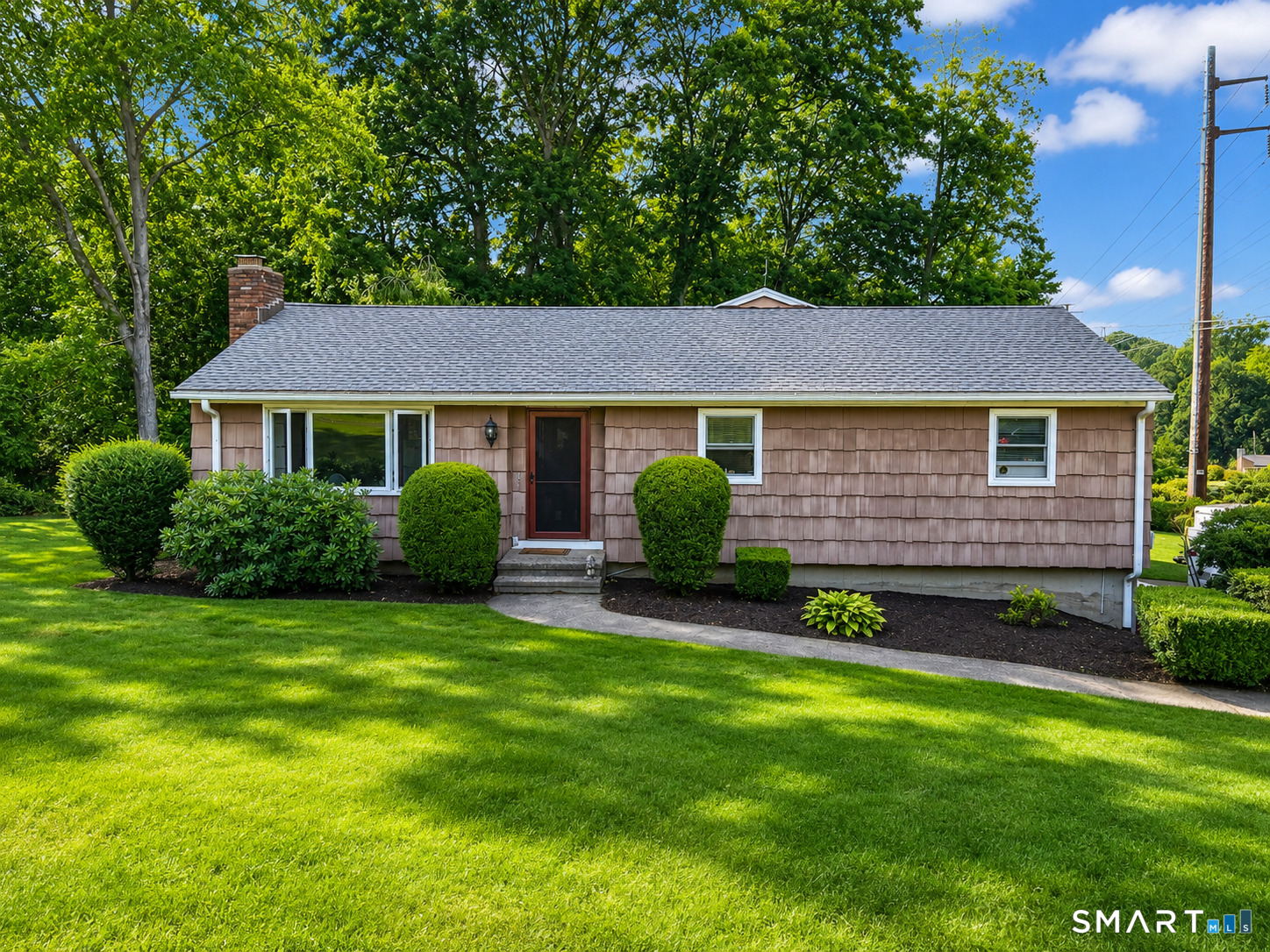 46 Longfellow Road Property Photo