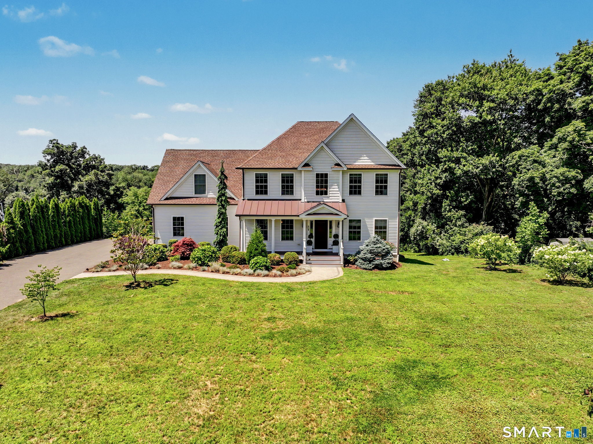 175 Nichols Avenue Property Photo 1