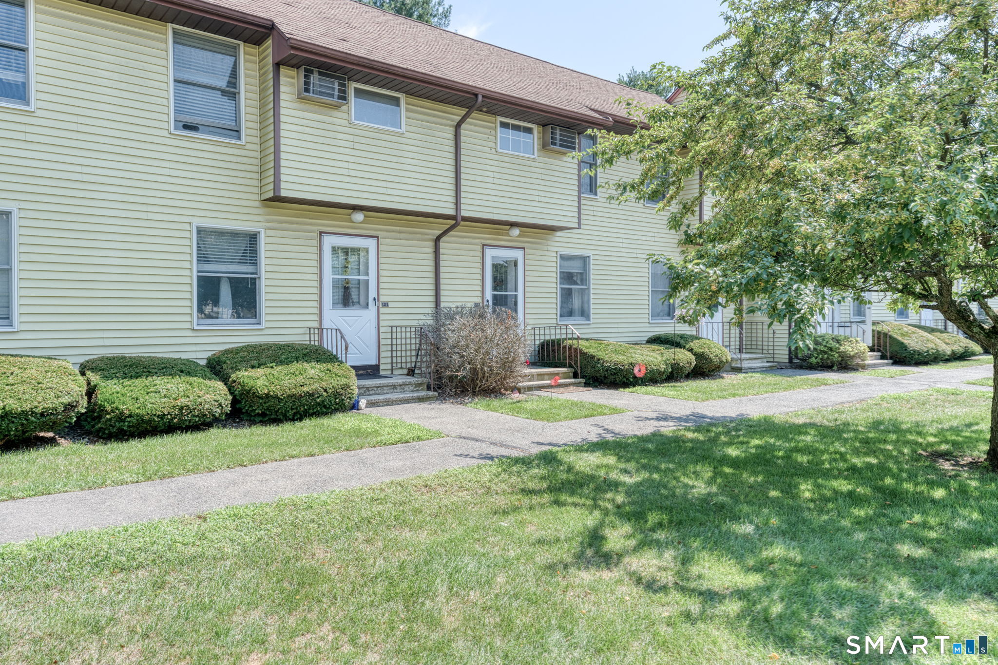 268 Hartford F3 Turnpike Property Photo 1