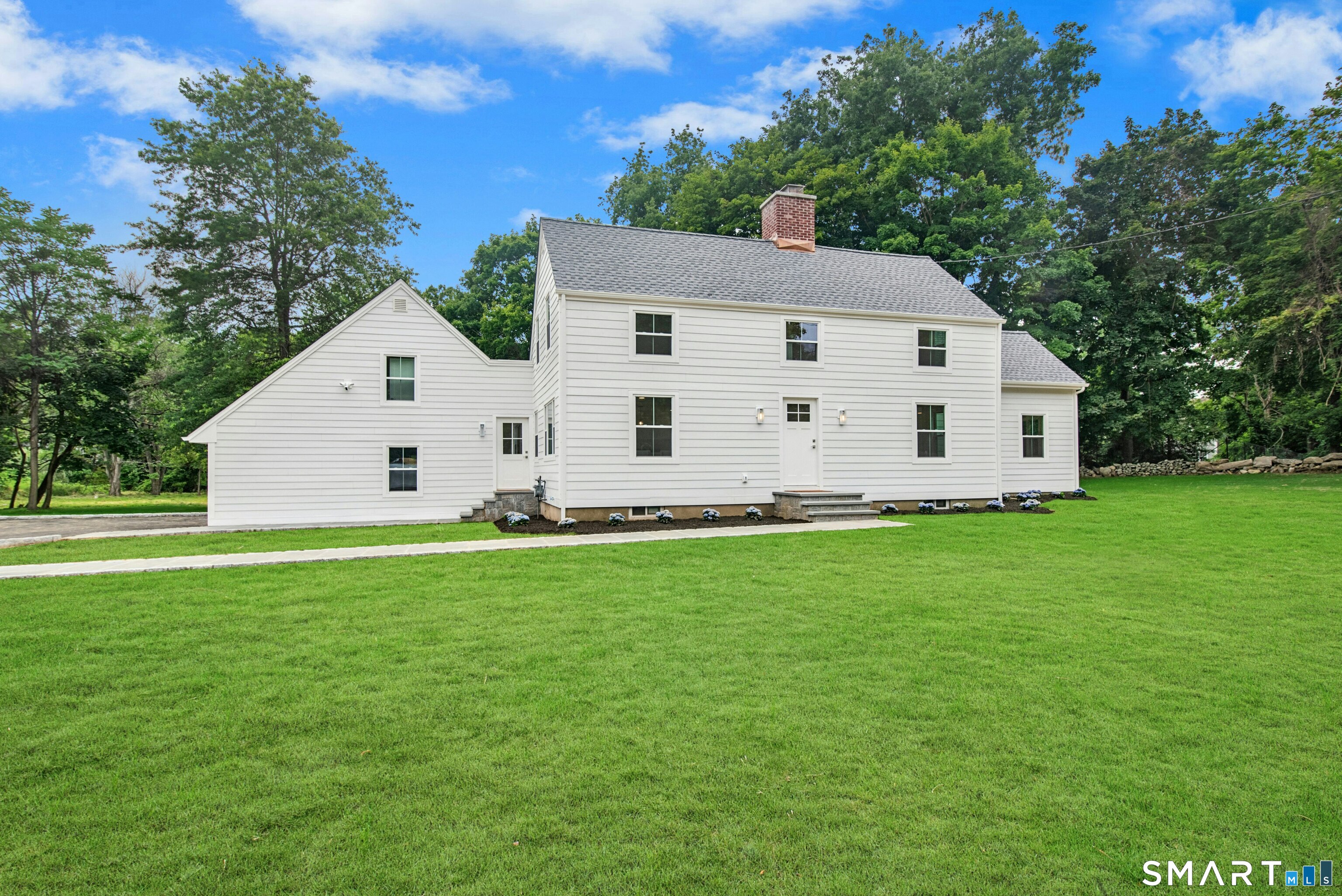 110 Cross Highway Property Photo 2
