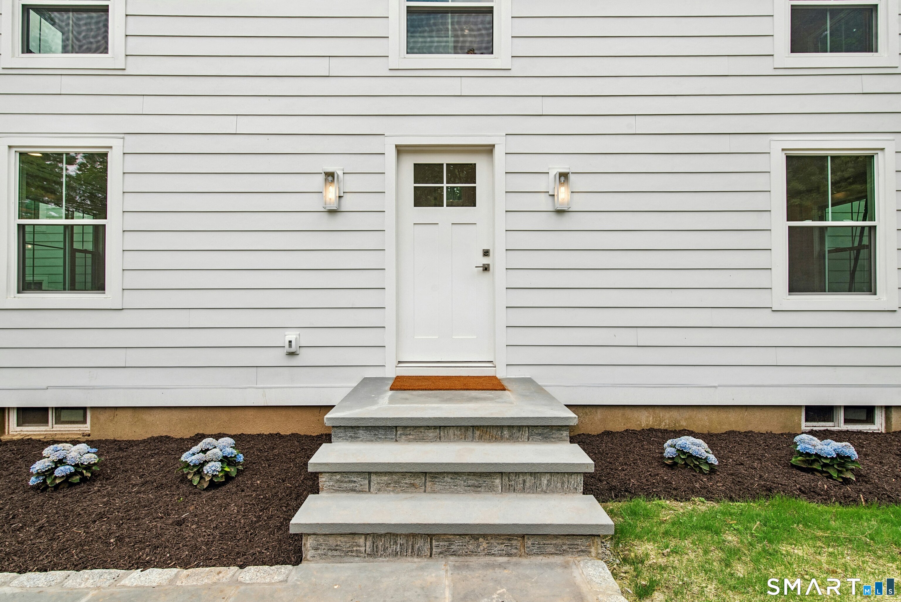 110 Cross Highway Property Photo 6