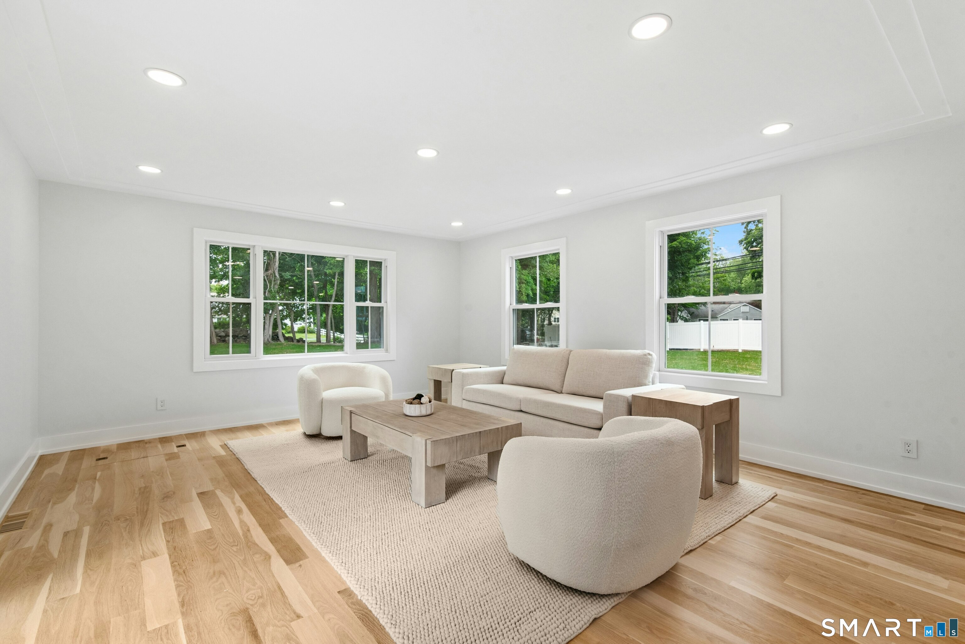 110 Cross Highway Property Photo 10