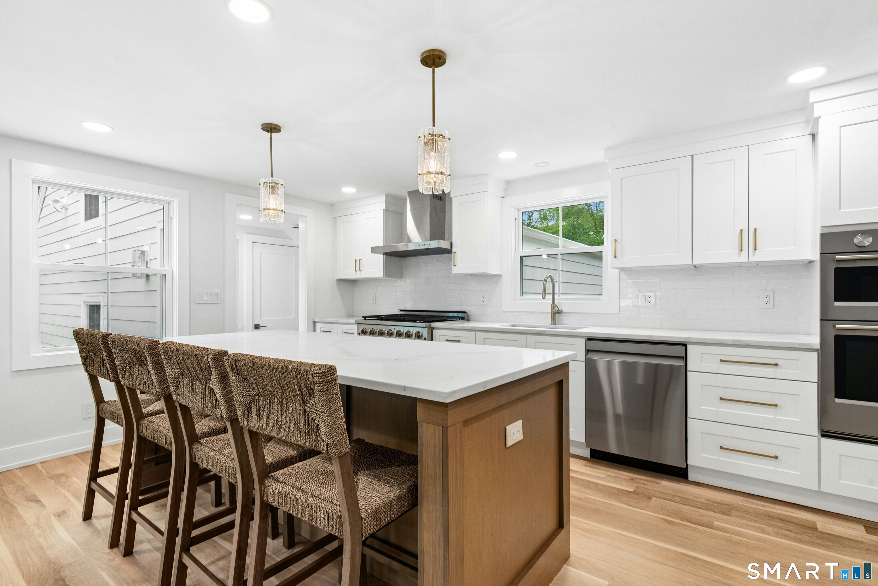 110 Cross Highway Property Photo 14