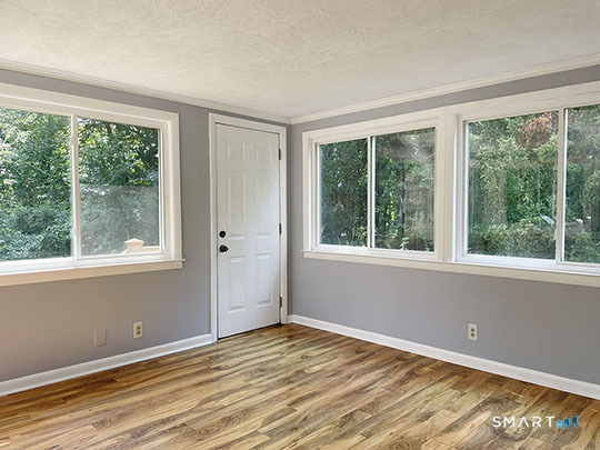 6 Colonial Drive Property Photo 9