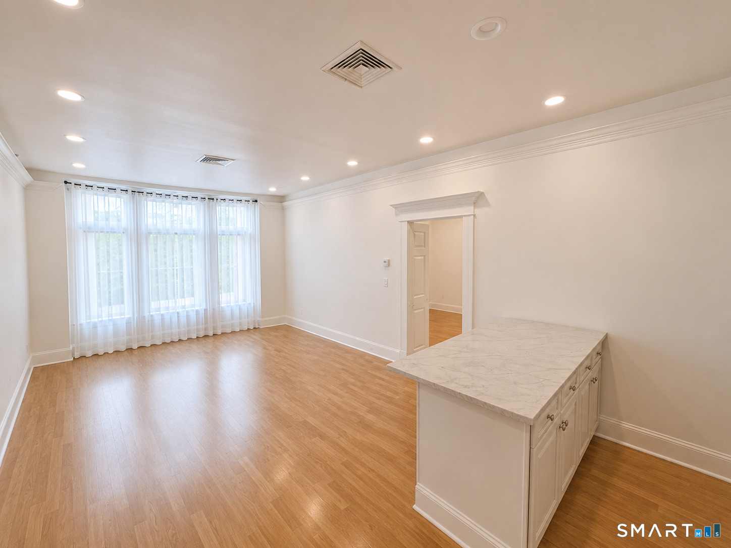 24191795 Property Photo 2