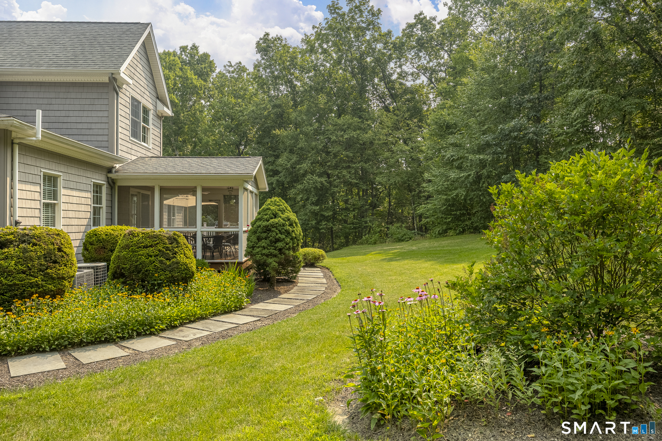 385 Second Hill Falls Lane Property Photo 5