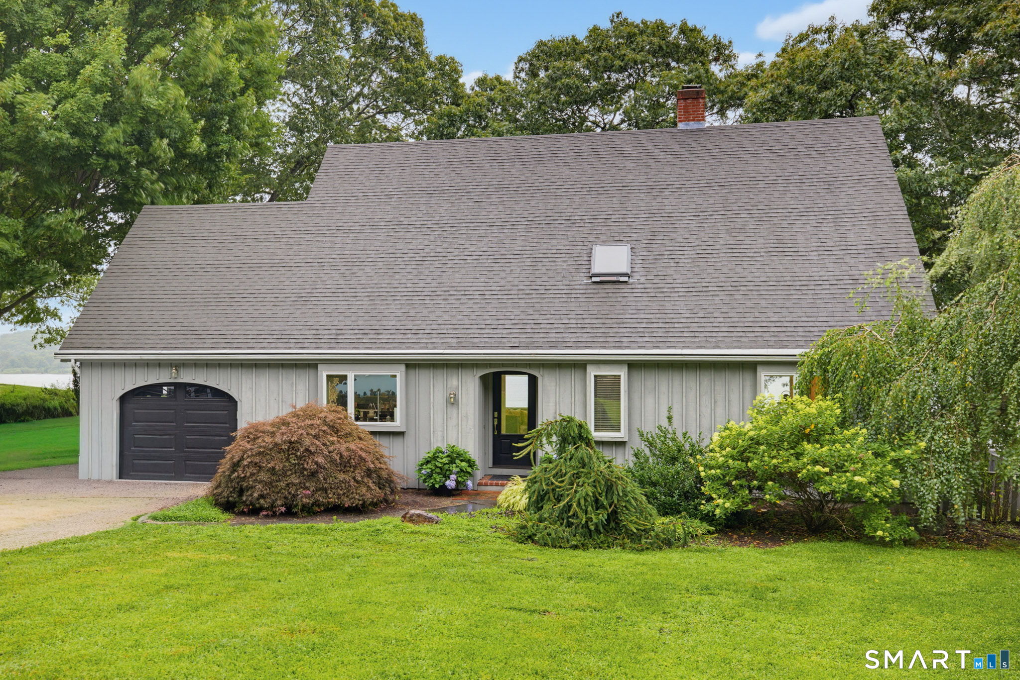 30 Riverside Avenue Property Photo 1