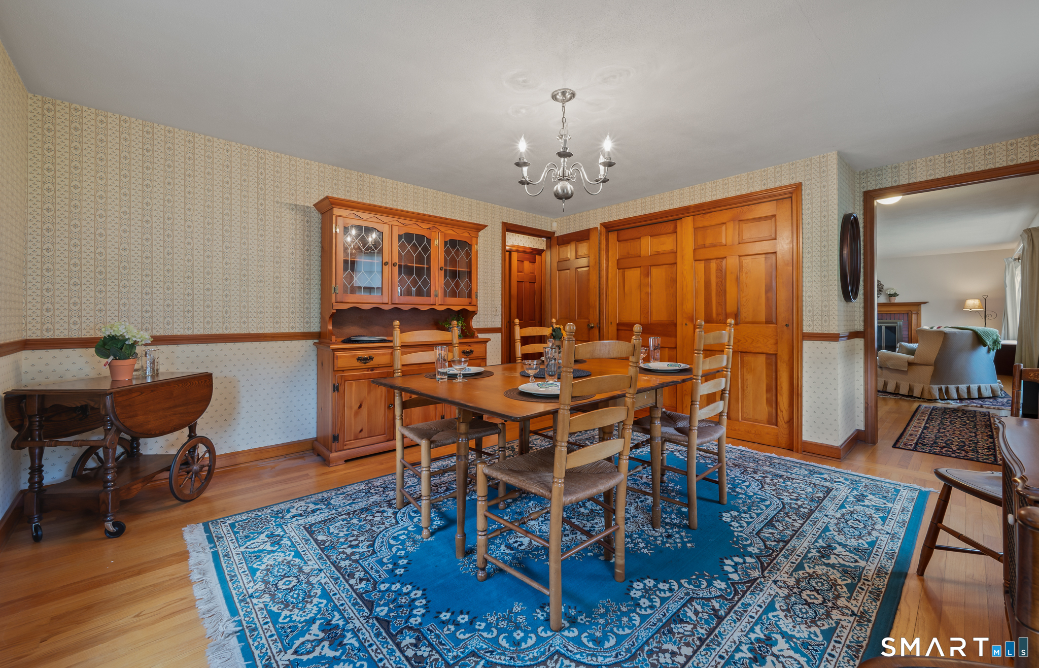 425 Hills Street Property Photo 10
