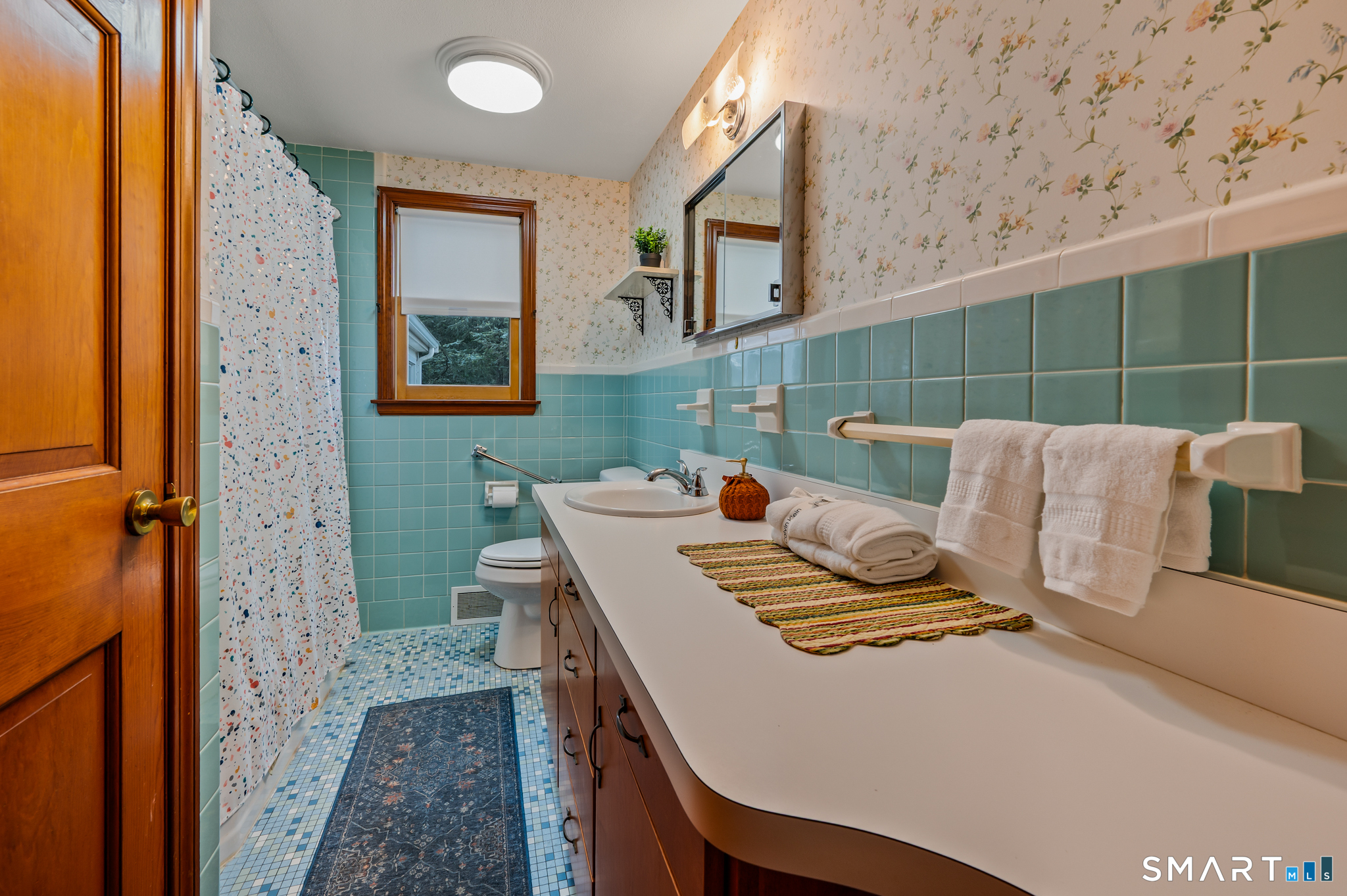 425 Hills Street Property Photo 17
