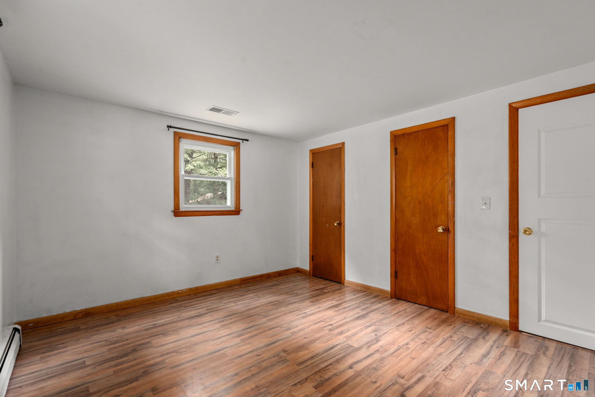 305 Old Post Road Property Photo 15