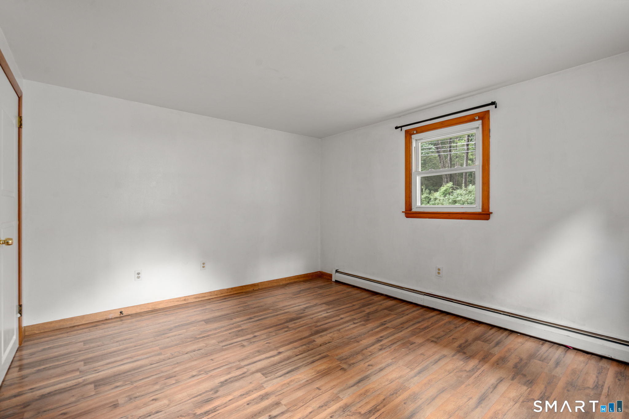 305 Old Post Road Property Photo 16