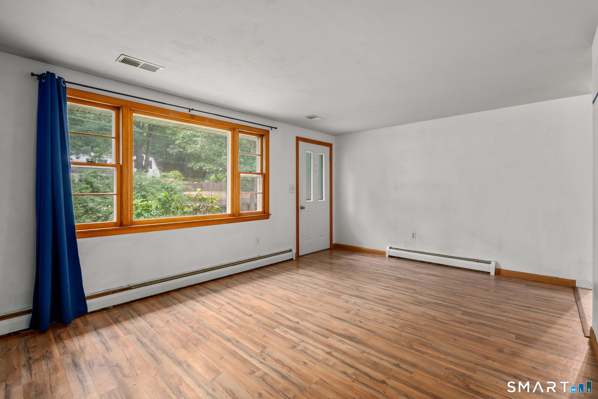 305 Old Post Road Property Photo 21