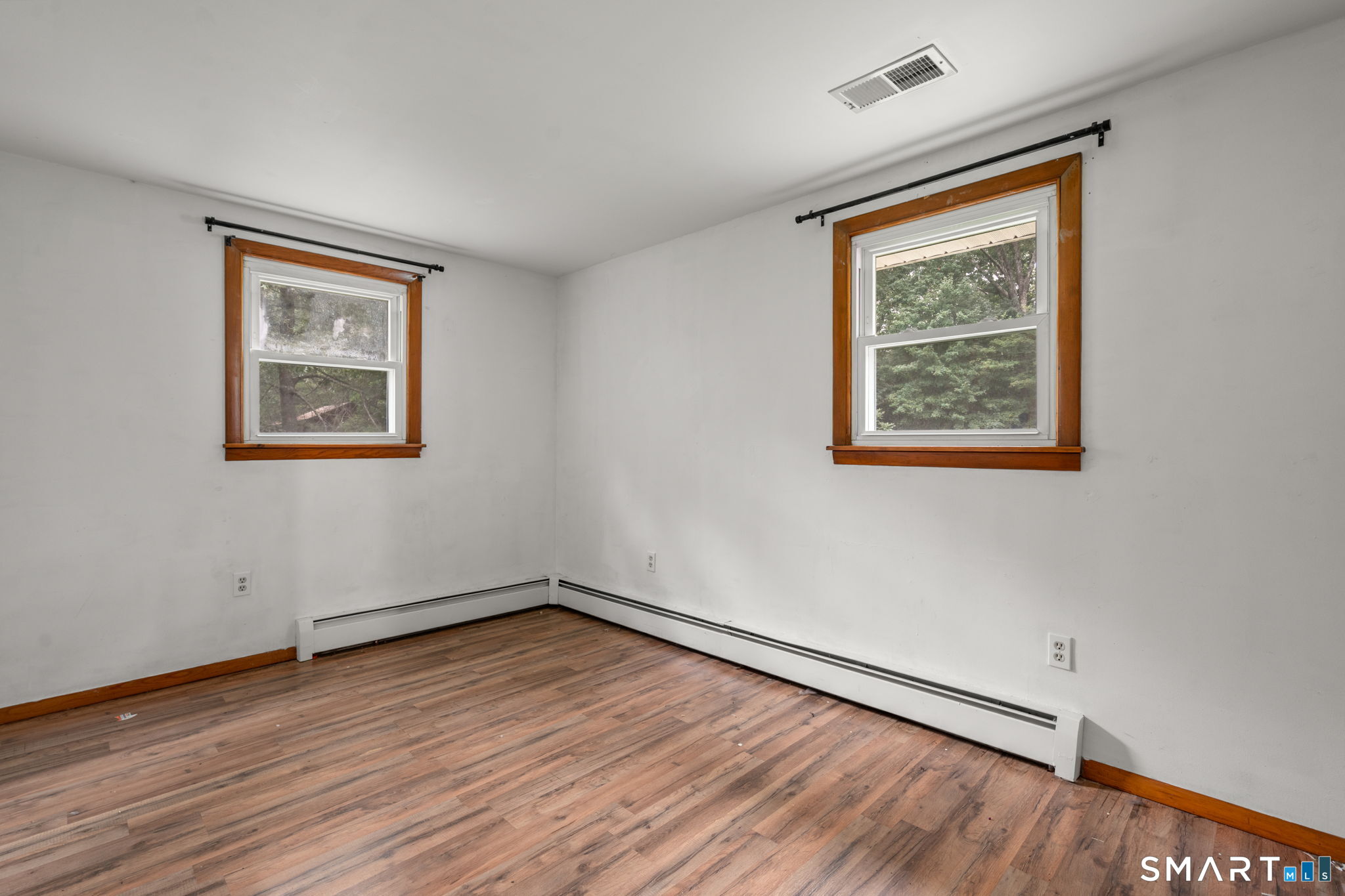 305 Old Post Road Property Photo 30