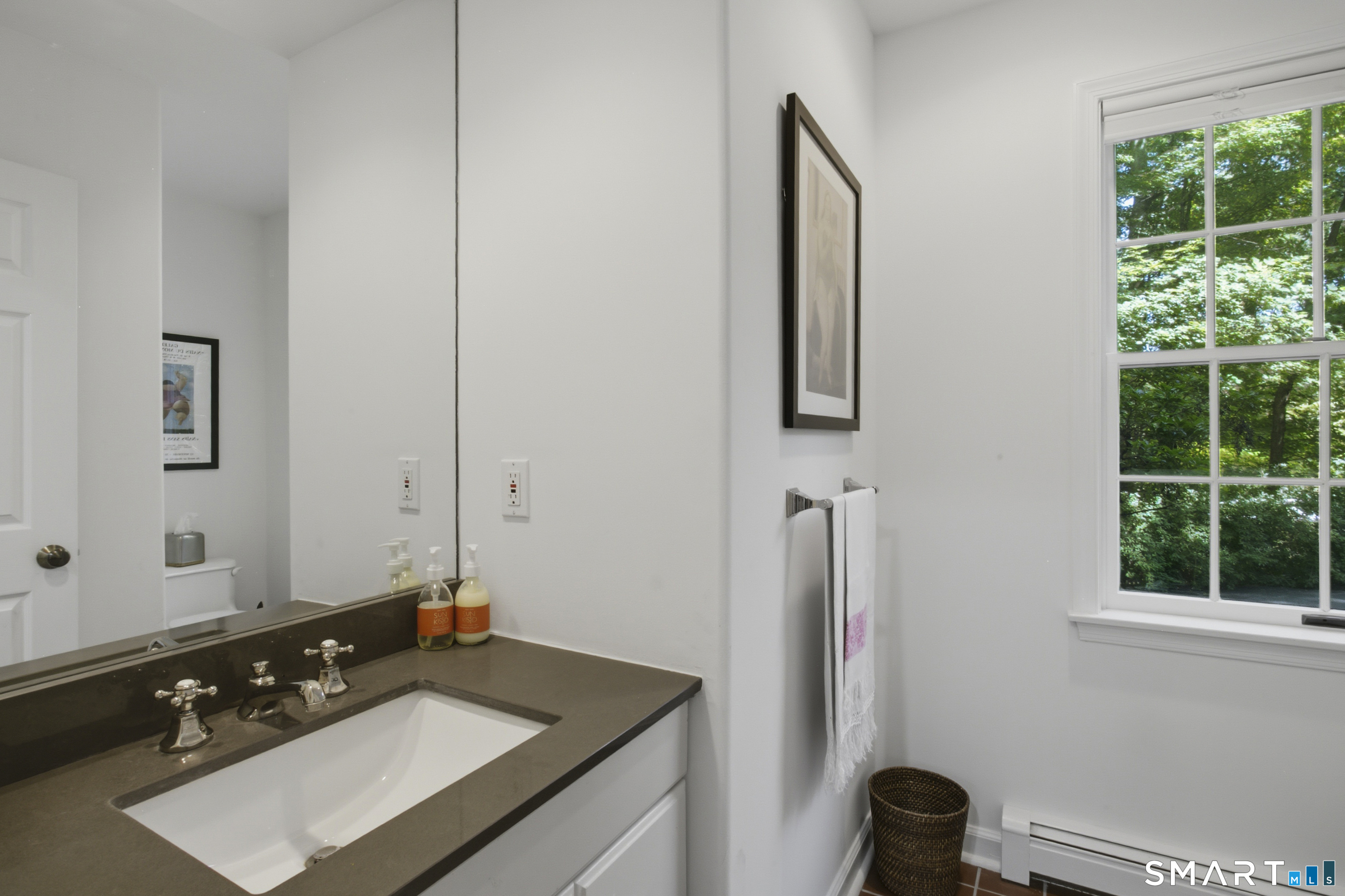 51 Mamanasco Road Property Photo 14