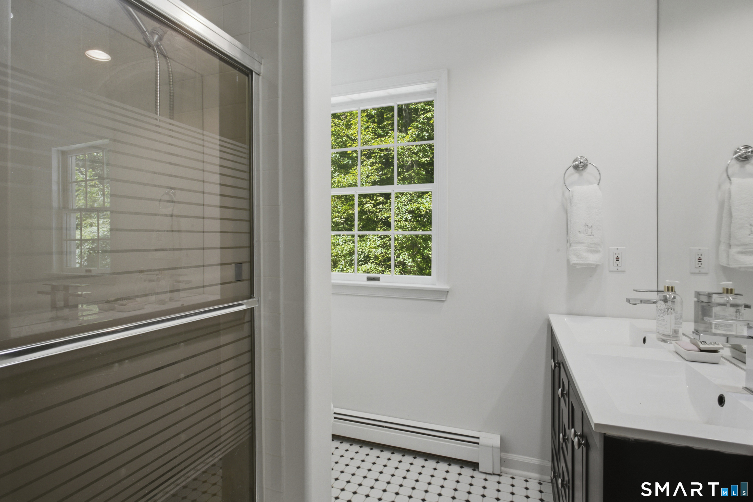 51 Mamanasco Road Property Photo 23