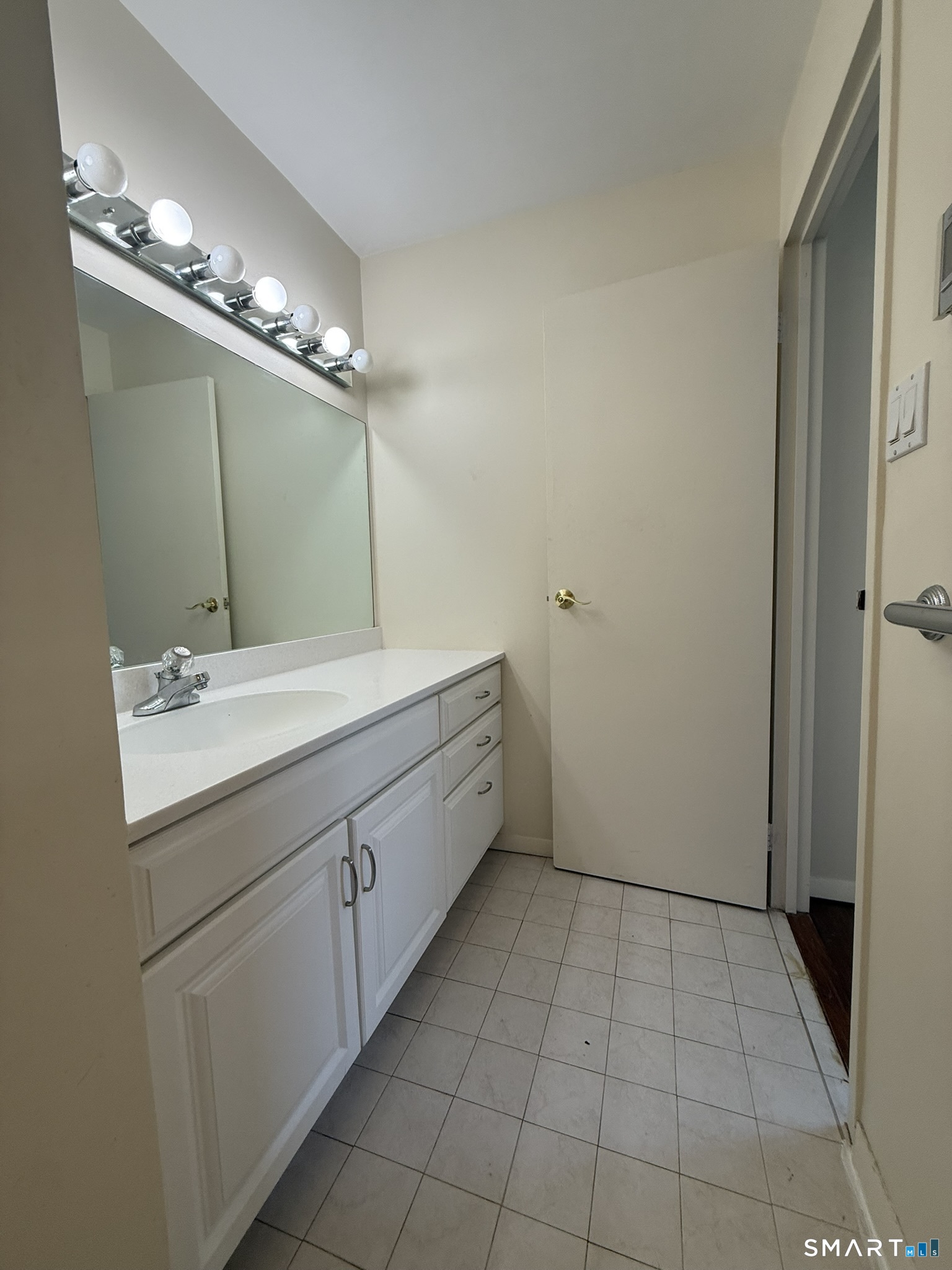 1460 Elm 132 Street Property Photo 12