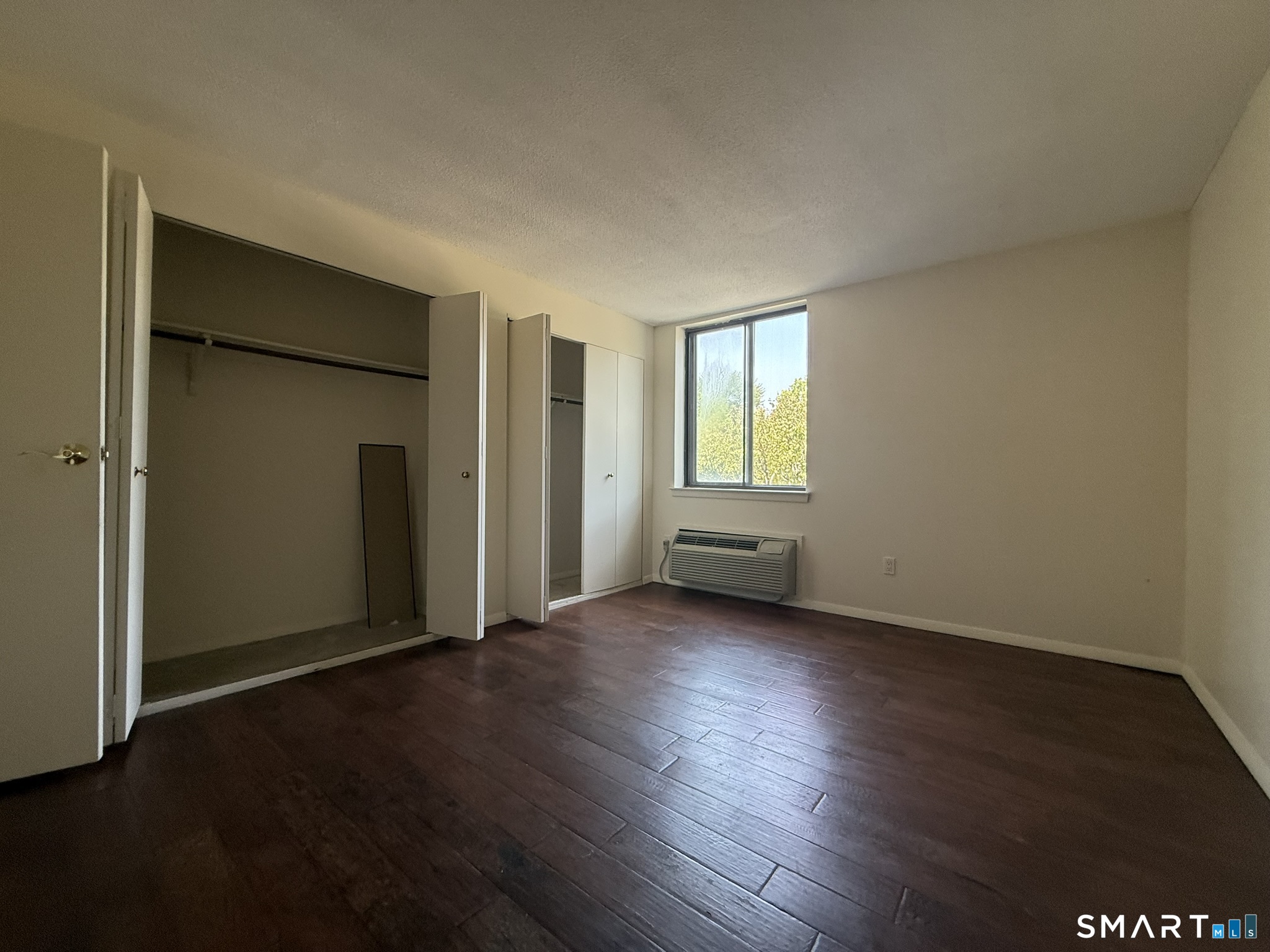 1460 Elm 132 Street Property Photo 13