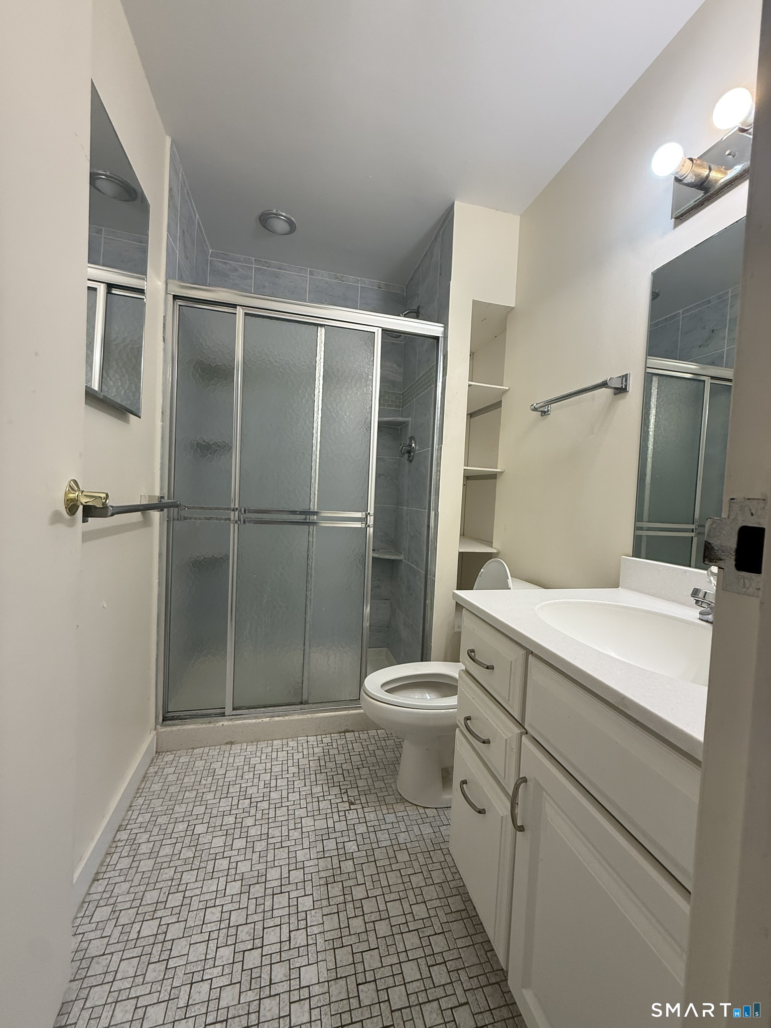 1460 Elm 132 Street Property Photo 32