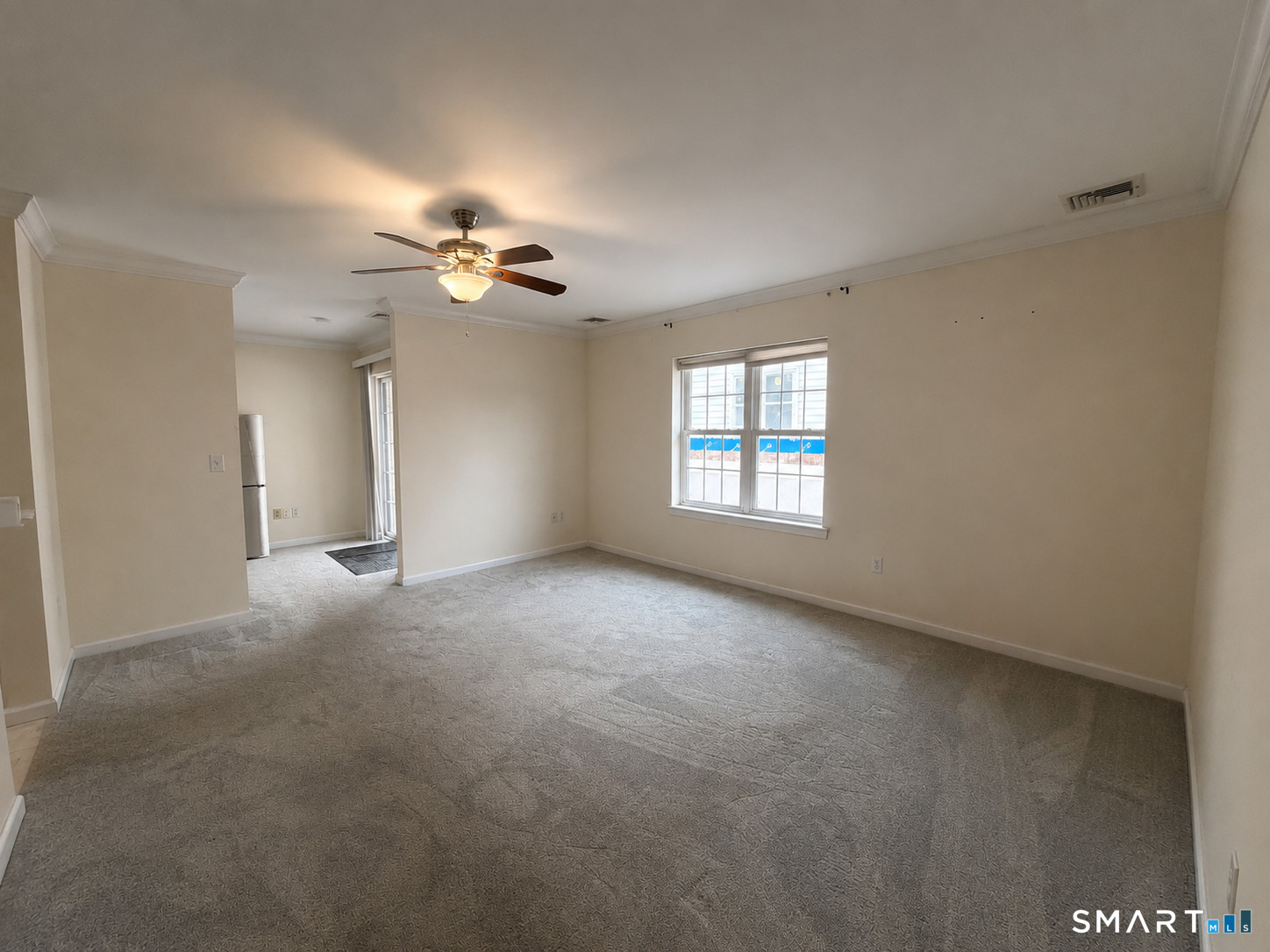 19 Isaacs 403 Street Property Photo 1
