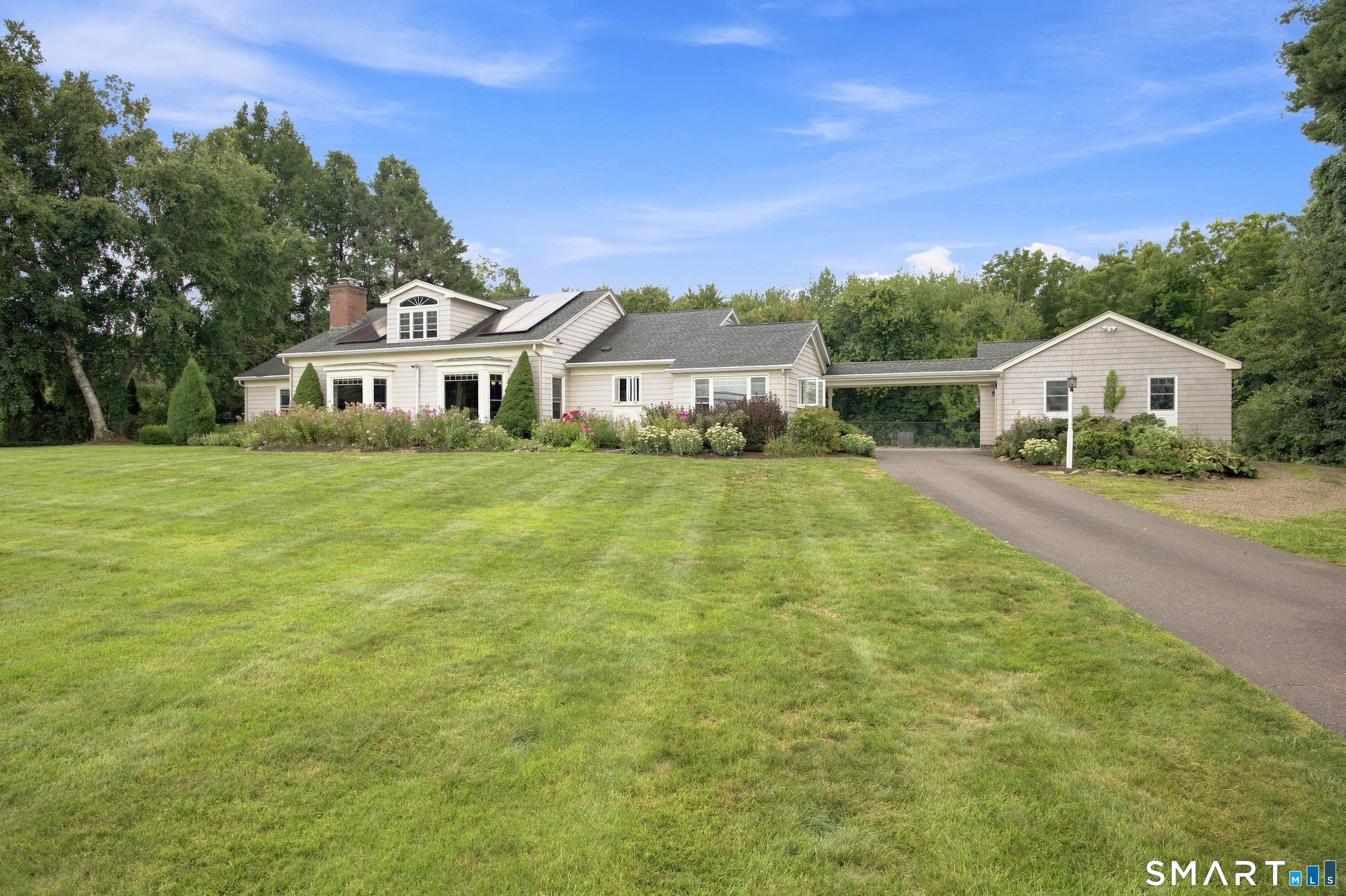597 Hall Hill Road Property Photo 1
